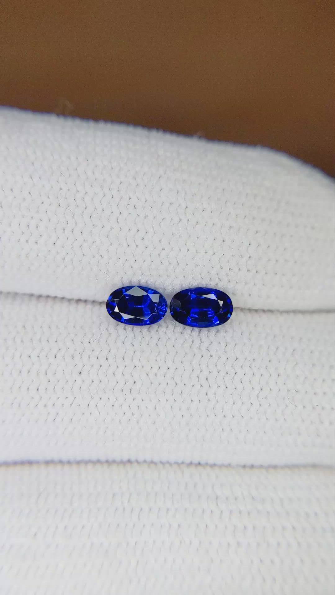 0.88 Ct.Tw.Total Carat Weight Blue Sapphire Pair from Ceylon (Sri Lanka) Size Video