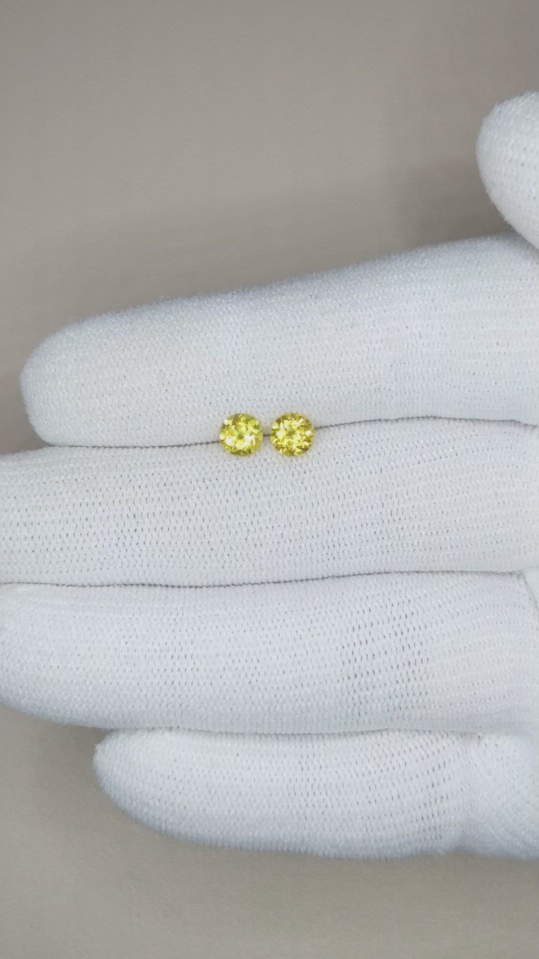 1.03 Ct.Tw.Total Carat Weight Yellow Sapphire Pair from Ceylon (Sri Lanka) Size Video