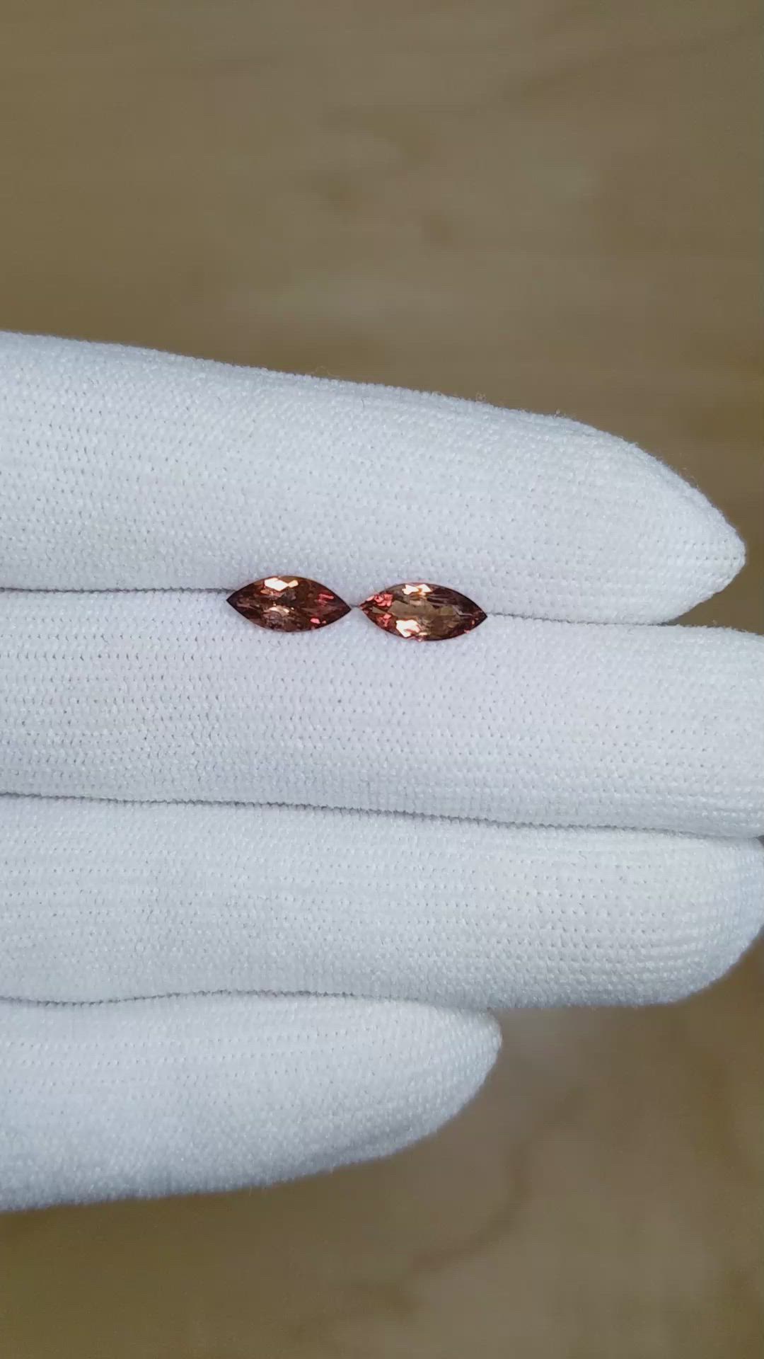 1.43&nbsp;Ct.Tw.Total Carat Weight Reddish Pink Sapphire Pair from Mozambique Size Video