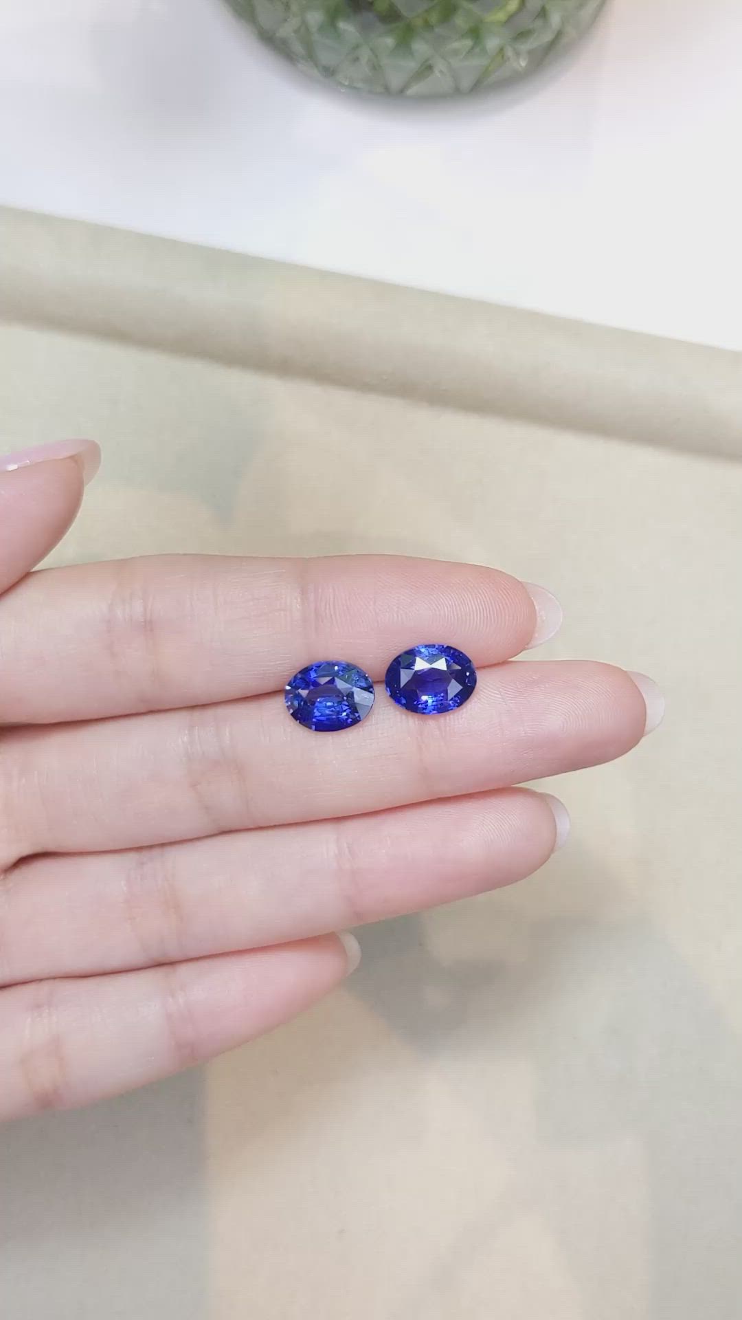 6.17&nbsp;Ct.Tw.Total Carat Weight Blue Sapphire Pair from Ceylon (Sri Lanka) Size Video