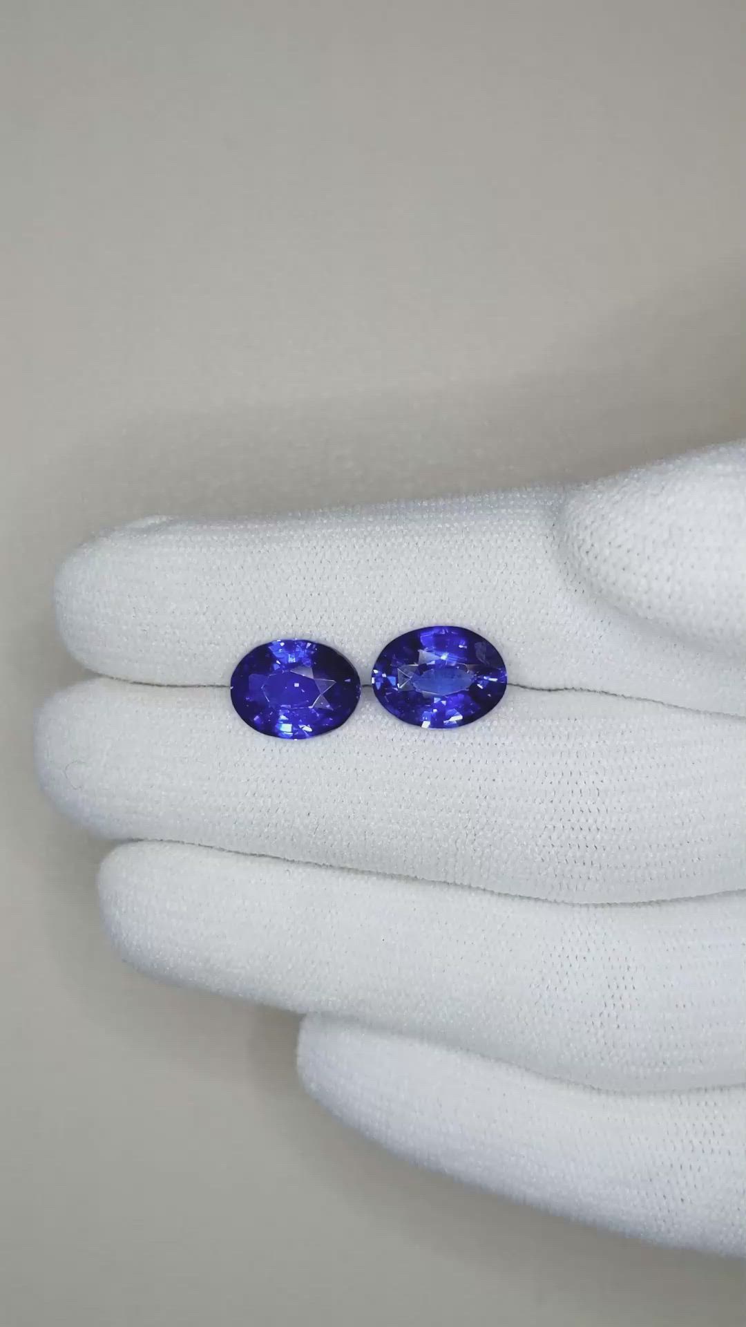 6.17&nbsp;Ct.Tw.Total Carat Weight Blue Sapphire Pair from Ceylon (Sri Lanka) Size Video