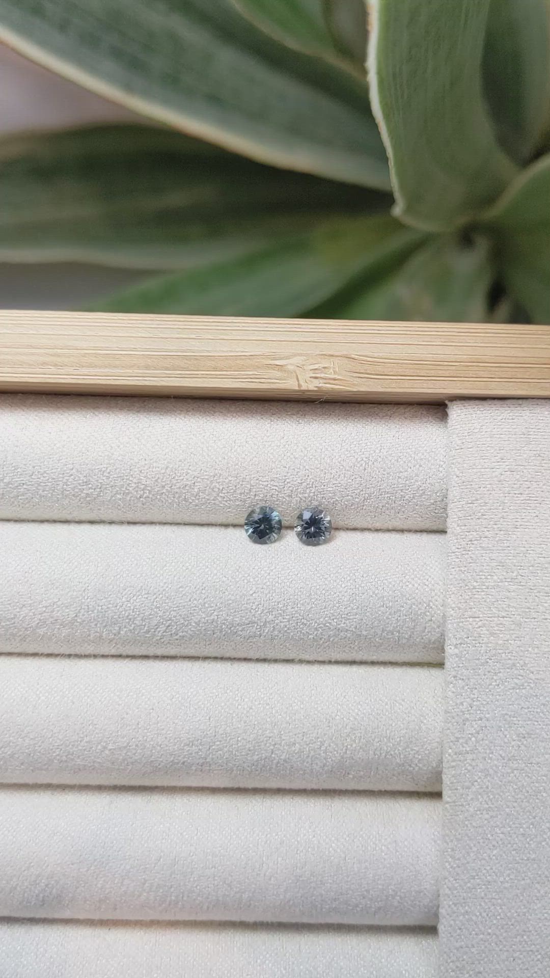 0.91&nbsp;Ct.Tw.Total Carat Weight Greyish Blue Sapphire Pair from Montana Size Video