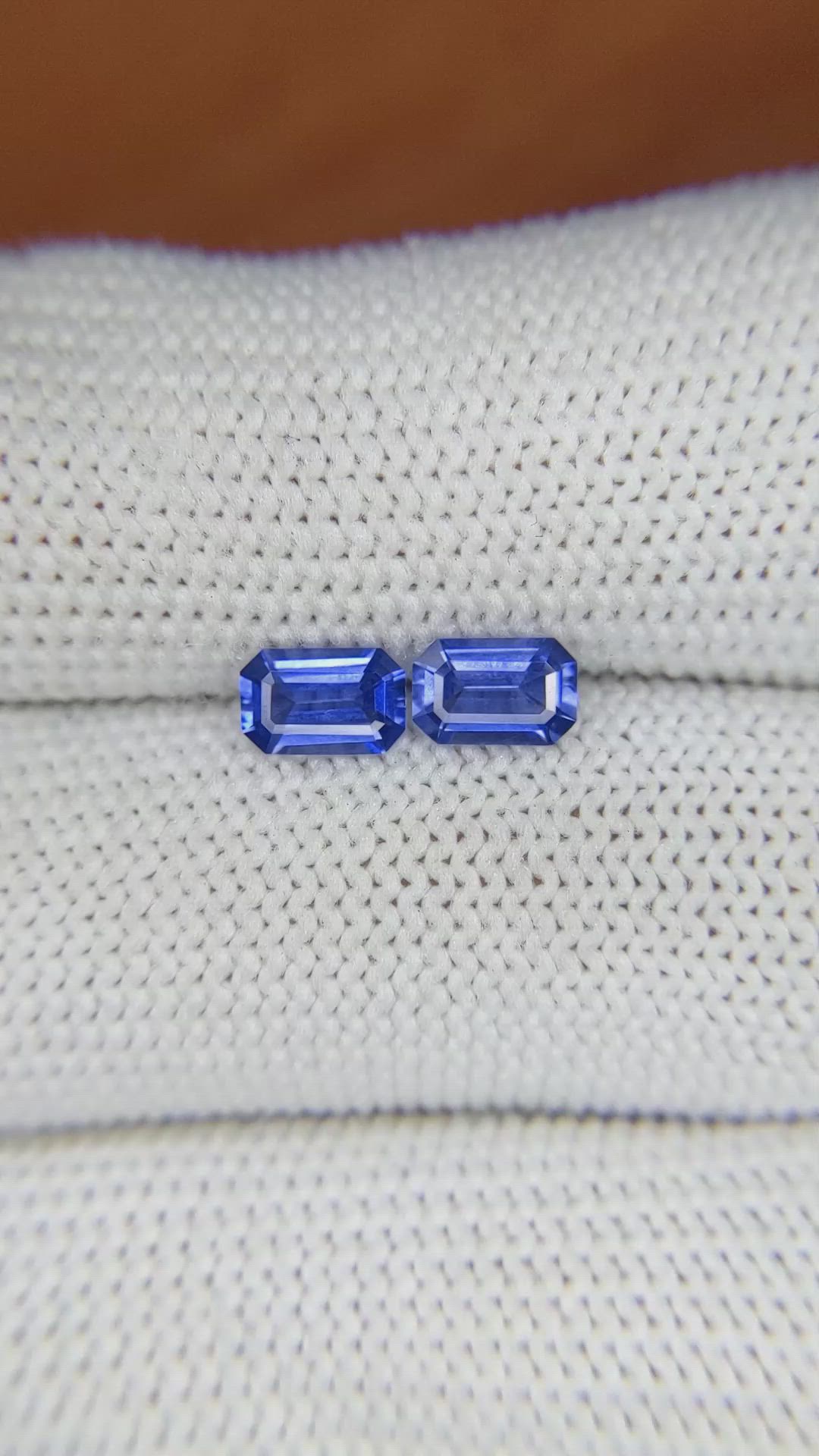 1.22 Ct.Tw.Total Carat Weight Blue Sapphire Pair from Ceylon (Sri Lanka) Size Video