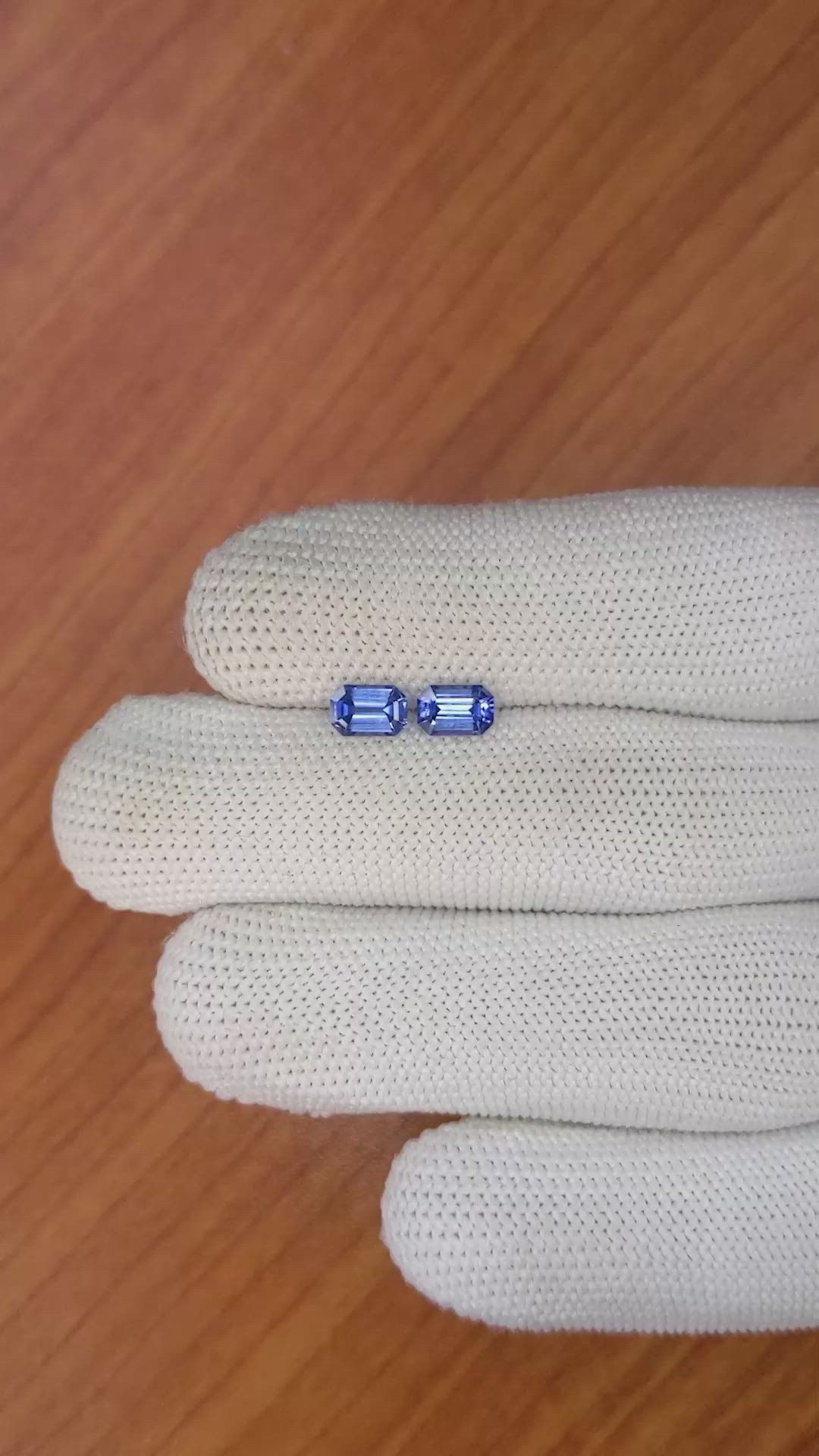 1.40 Ct.Tw.Total Carat Weight Blue Sapphire Pair from Ceylon (Sri Lanka) Size Video