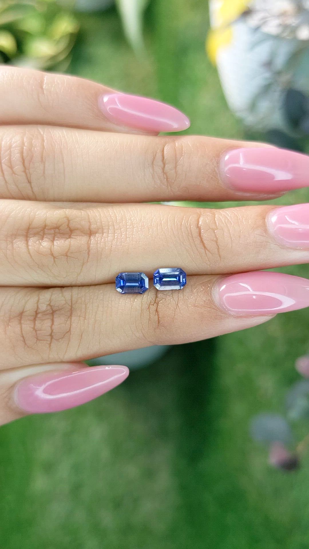1.40 Ct.Tw.Total Carat Weight Blue Sapphire Pair from Ceylon (Sri Lanka) Size Video