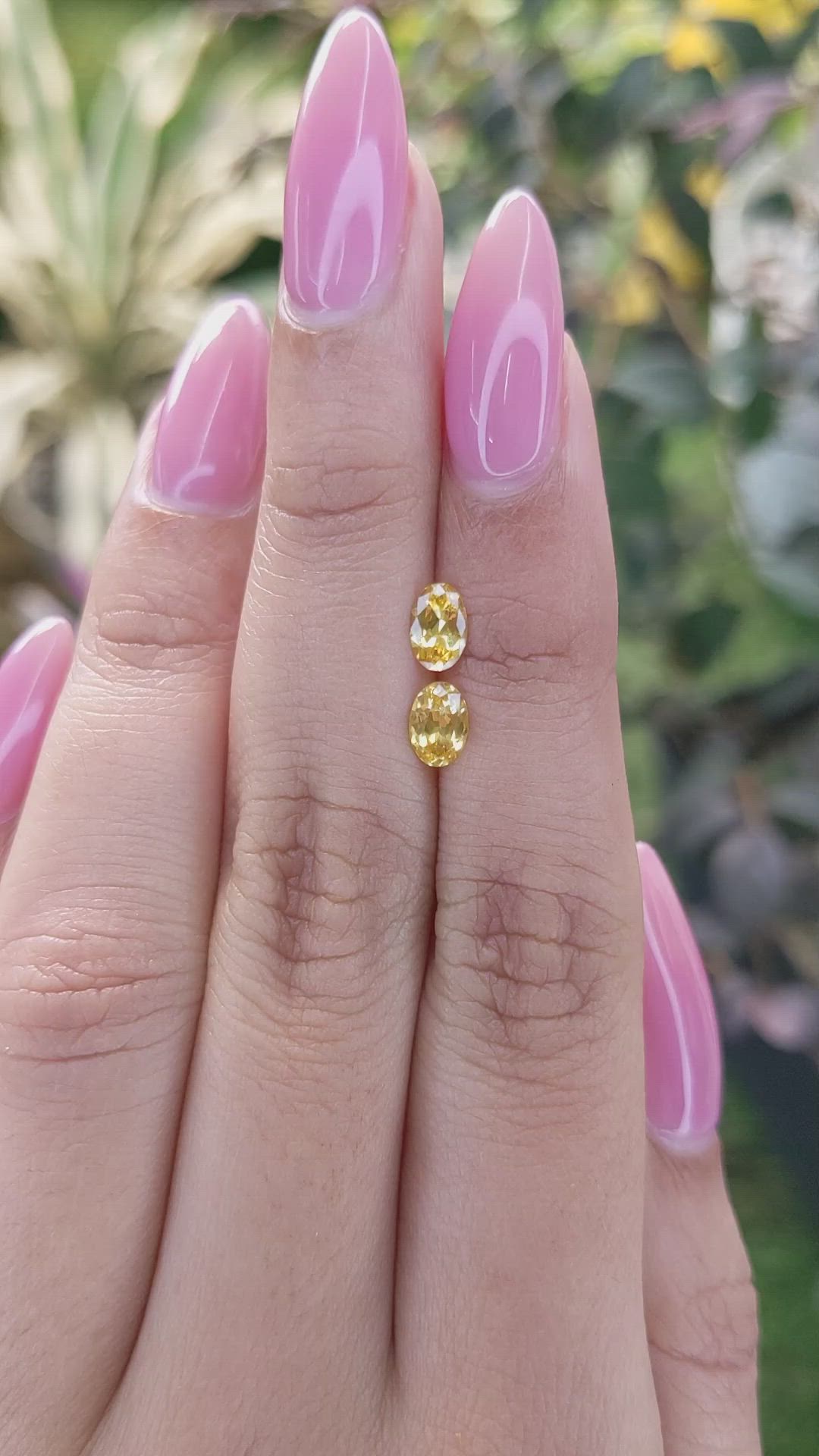 0.94 Ct.Tw.Total Carat Weight Yellowish Orange Sapphire Pair from Ceylon (Sri Lanka) Size Video