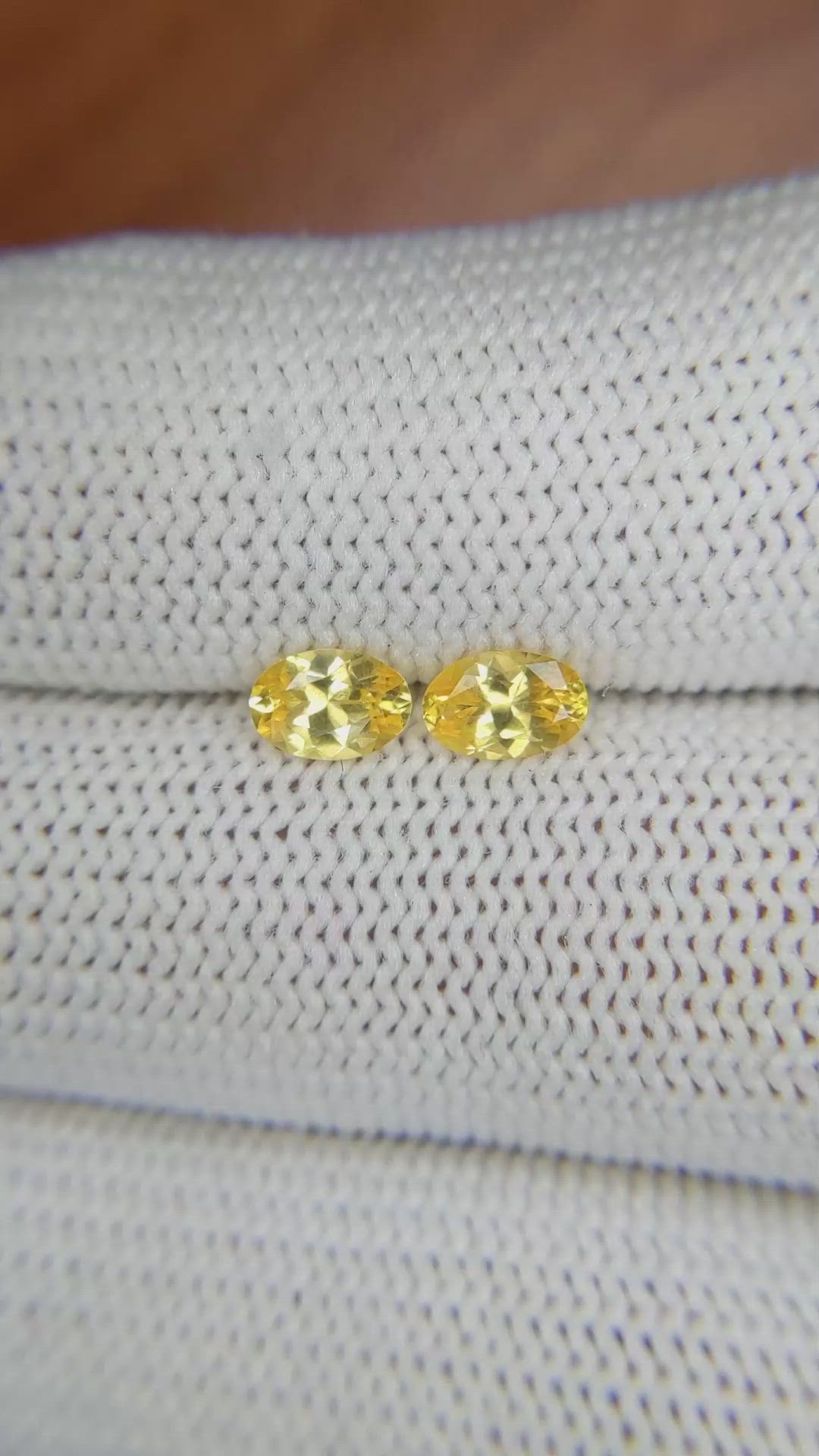 1.00&nbsp;Ct.Tw.Total Carat Weight Yellow Sapphire Pair from Ceylon (Sri Lanka) Size Video