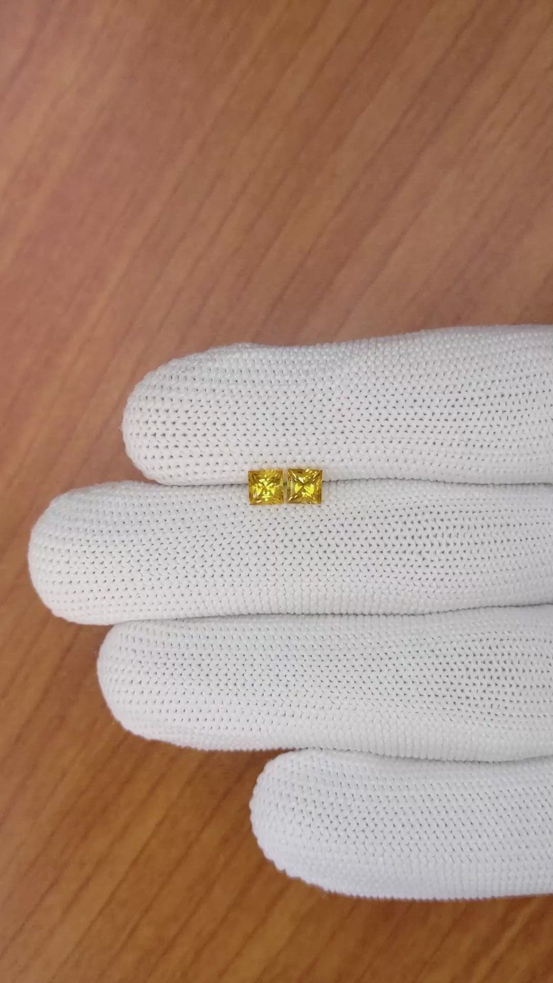 0.90 Ct.Tw.Total Carat Weight Orangish Yellow Sapphire Pair from Ceylon (Sri Lanka) Size Video