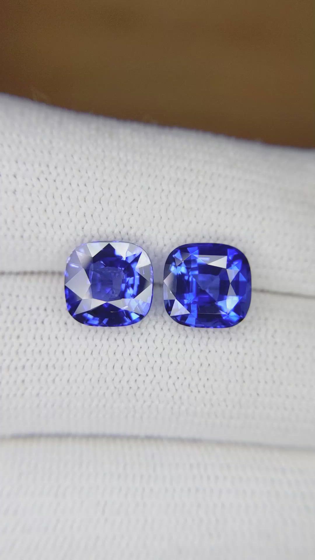 6.10 Ct.Tw.Total Carat Weight Blue Sapphire Pair from Ceylon (Sri Lanka) Size Video
