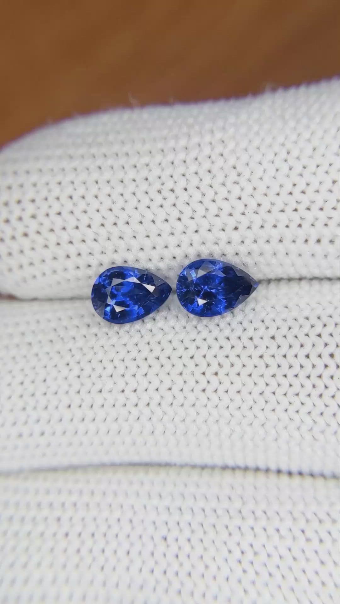 2.02&nbsp;Ct.Tw.Total Carat Weight Blue Sapphire Pair from Ceylon (Sri Lanka) Size Video