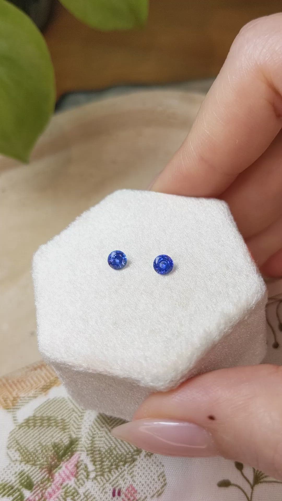 0.58&nbsp;Ct.Tw.Total Carat Weight Blue Sapphire Pair from Ceylon (Sri Lanka) Size Video