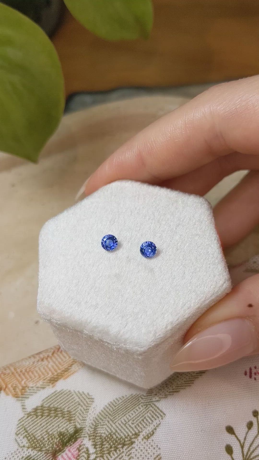 0.60&nbsp;Ct.Tw.Total Carat Weight Blue Sapphire Pair from Ceylon (Sri Lanka) Size Video