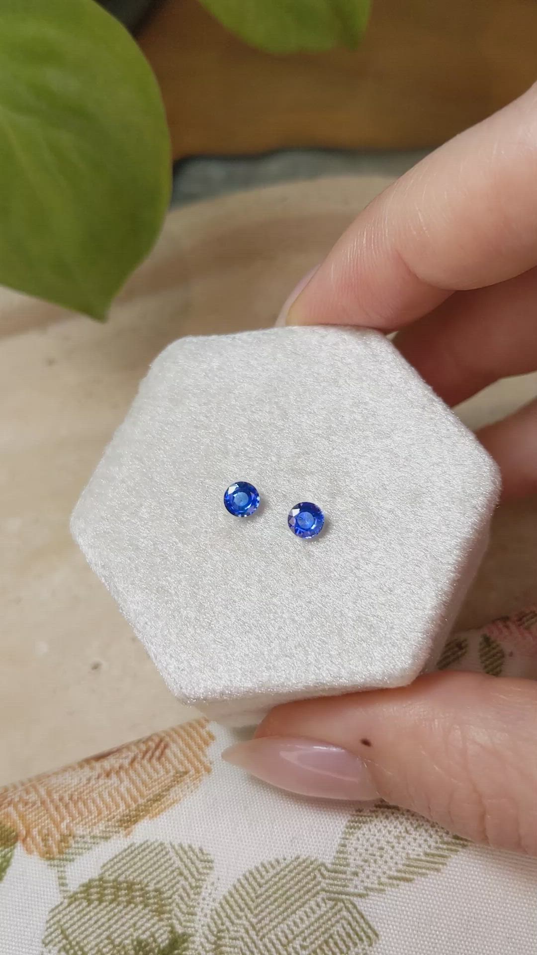 0.60&nbsp;Ct.Tw.Total Carat Weight Blue Sapphire Pair from Ceylon (Sri Lanka) Size Video
