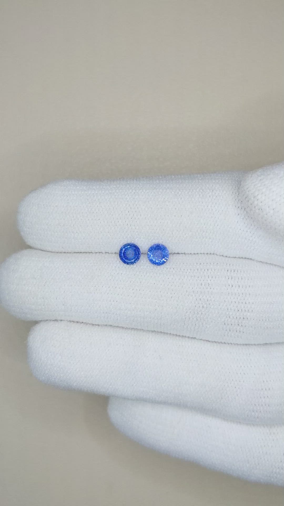 0.60&nbsp;Ct.Tw.Total Carat Weight Blue Sapphire Pair from Ceylon (Sri Lanka) Size Video