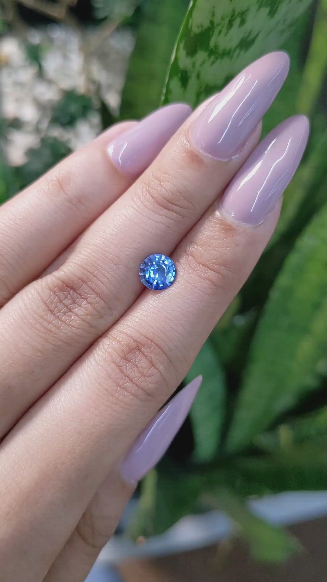 1.27 Ct. Blue Sapphire from Ceylon (Sri Lanka) Size Video
