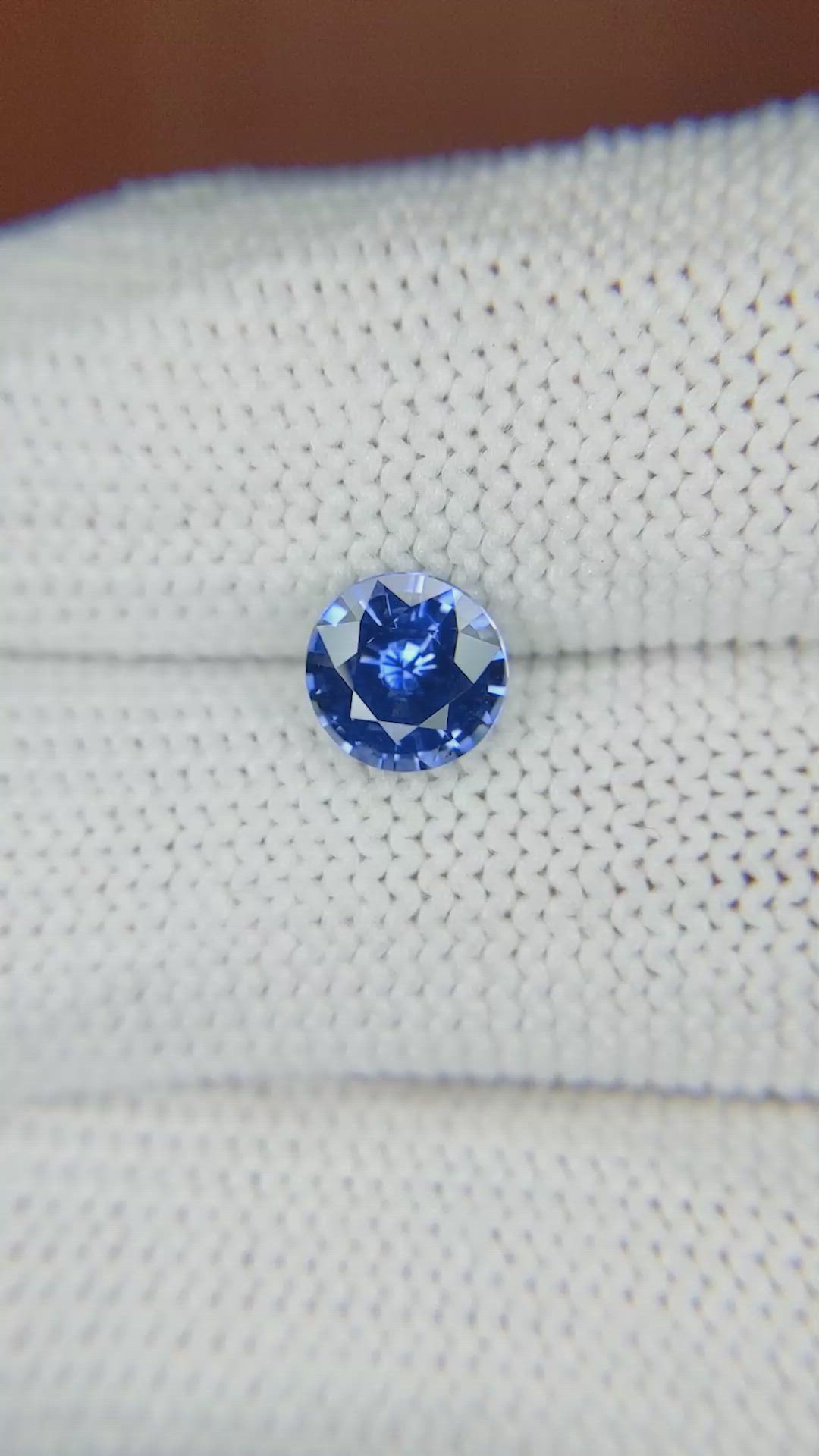 1.27 Ct. Blue Sapphire from Ceylon (Sri Lanka) Size Video
