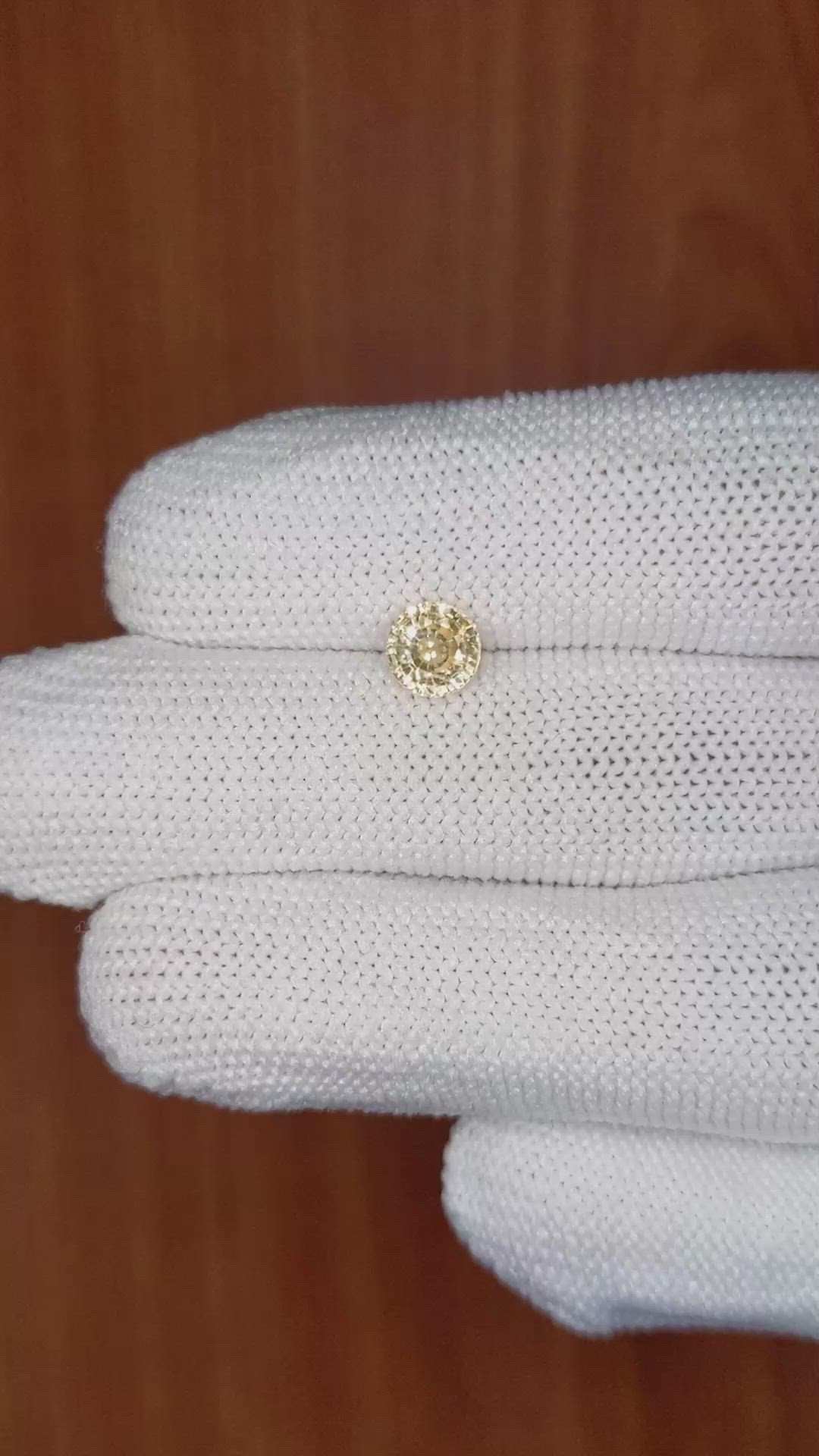 1.07 Ct. Peach Sapphire from Ceylon (Sri Lanka) Size Video
