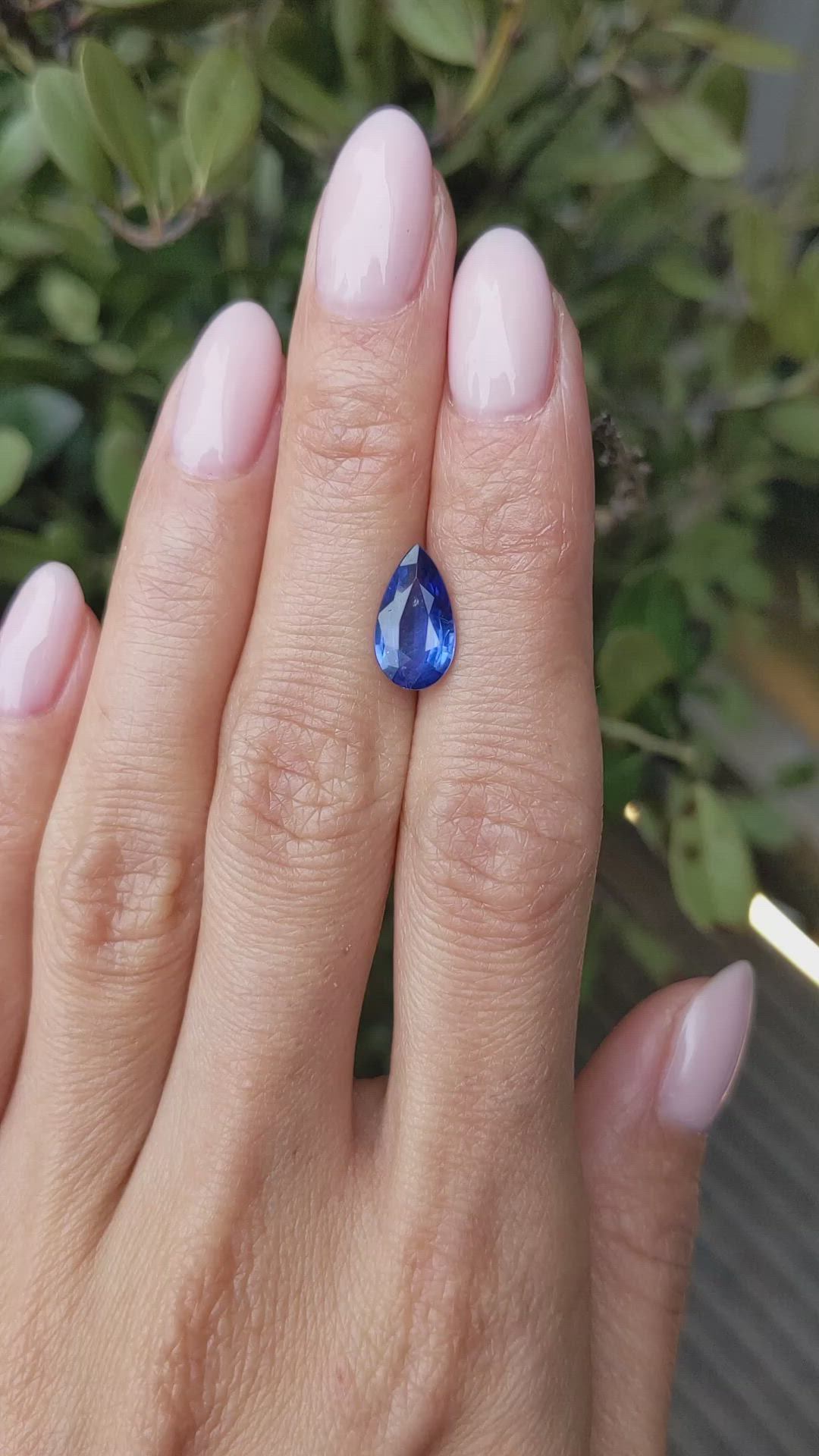 2.47 Ct. Blue Sapphire from Ceylon (Sri Lanka) Size Video