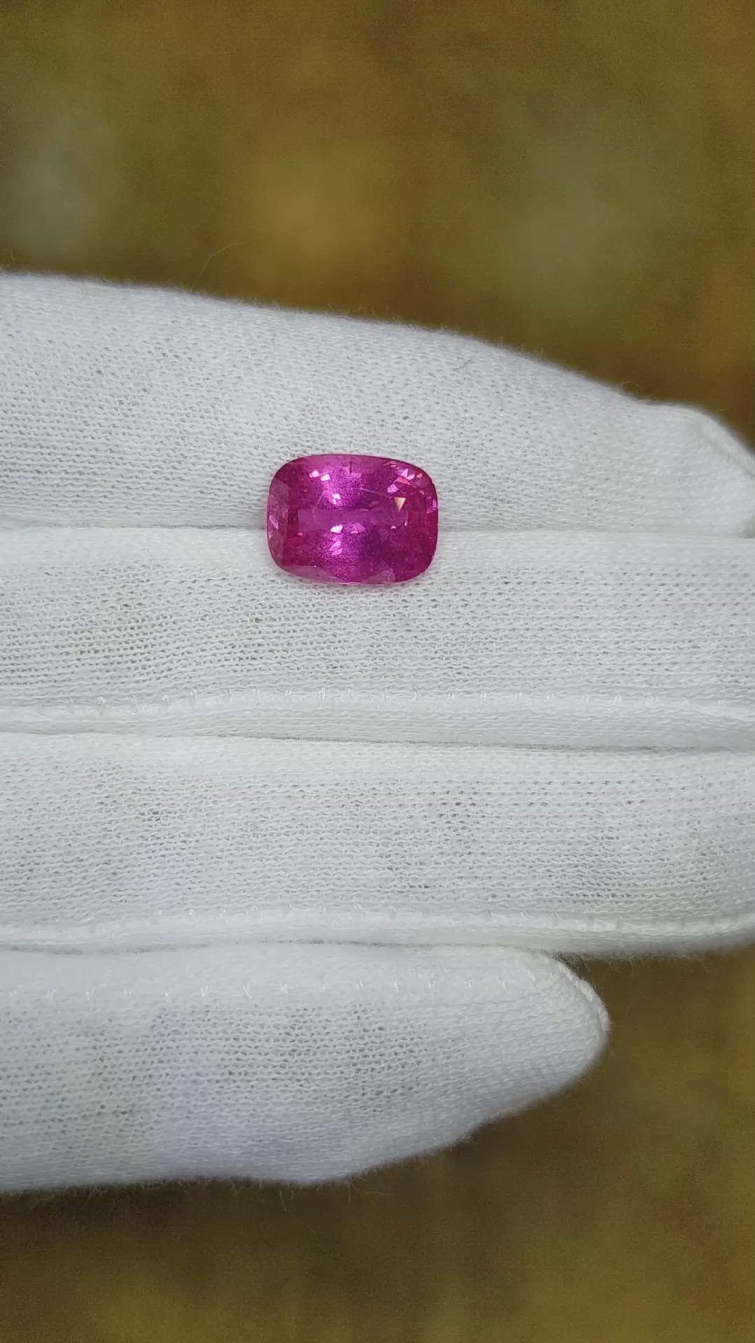 6.27 Ct. Pink Sapphire from Ceylon (Sri Lanka) Size Video