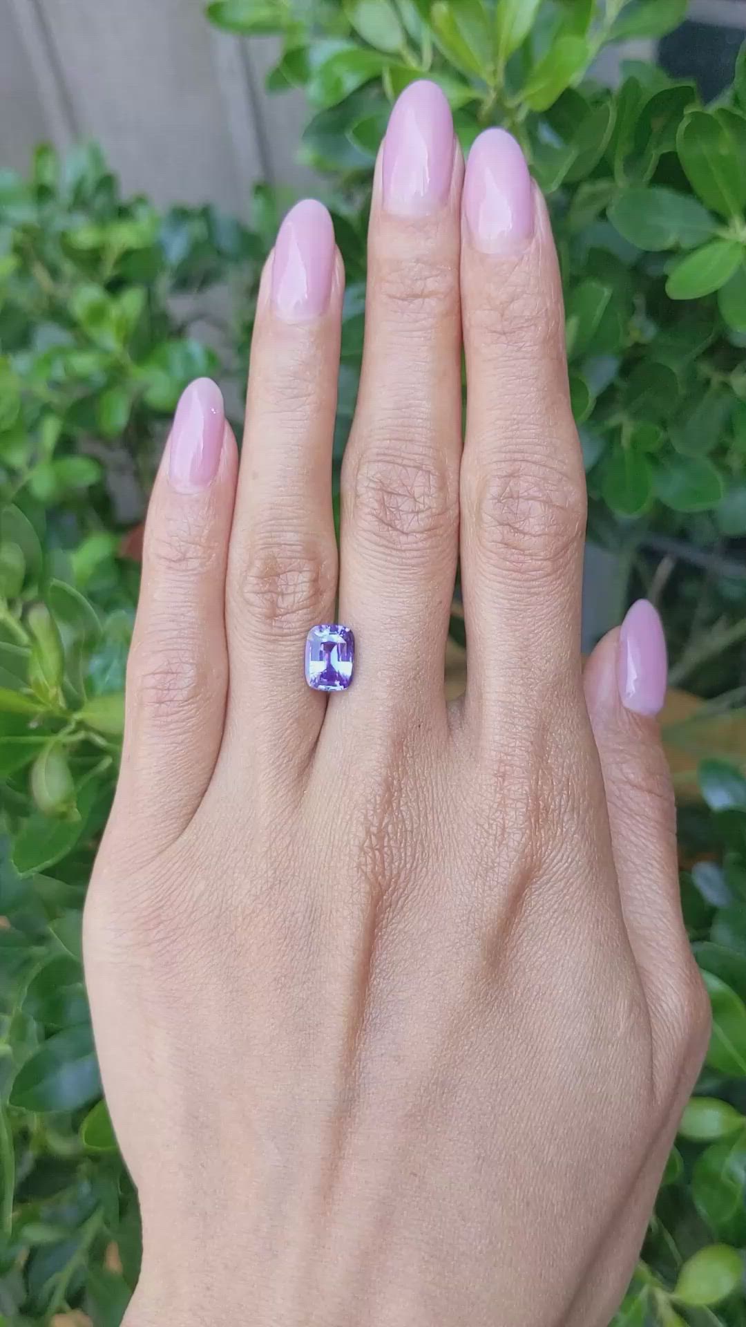 3.10 Ct. Purple Sapphire from Ceylon (Sri Lanka) Size Video