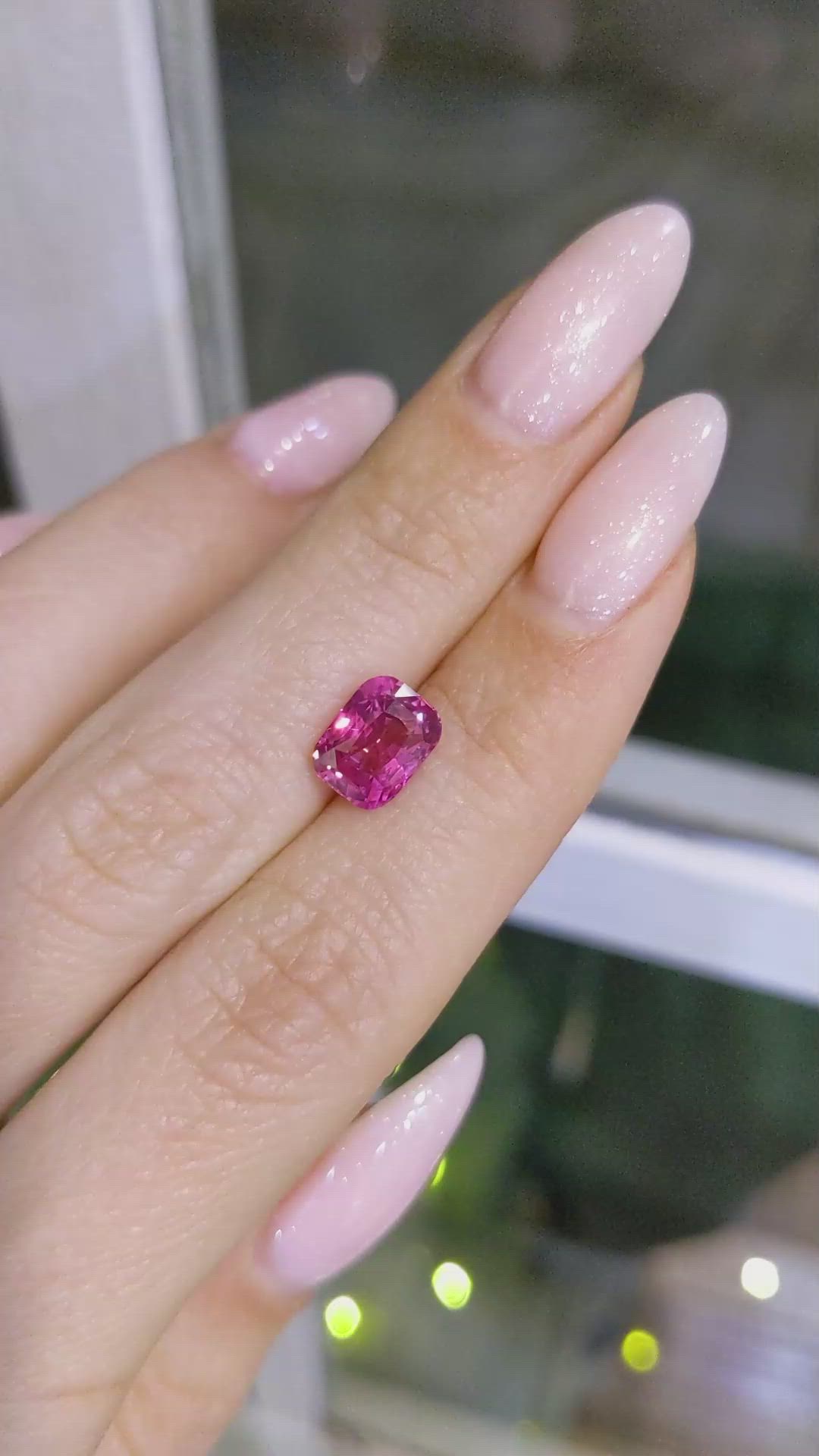 2.62 Ct. Pink Sapphire from Ceylon (Sri Lanka) Size Video