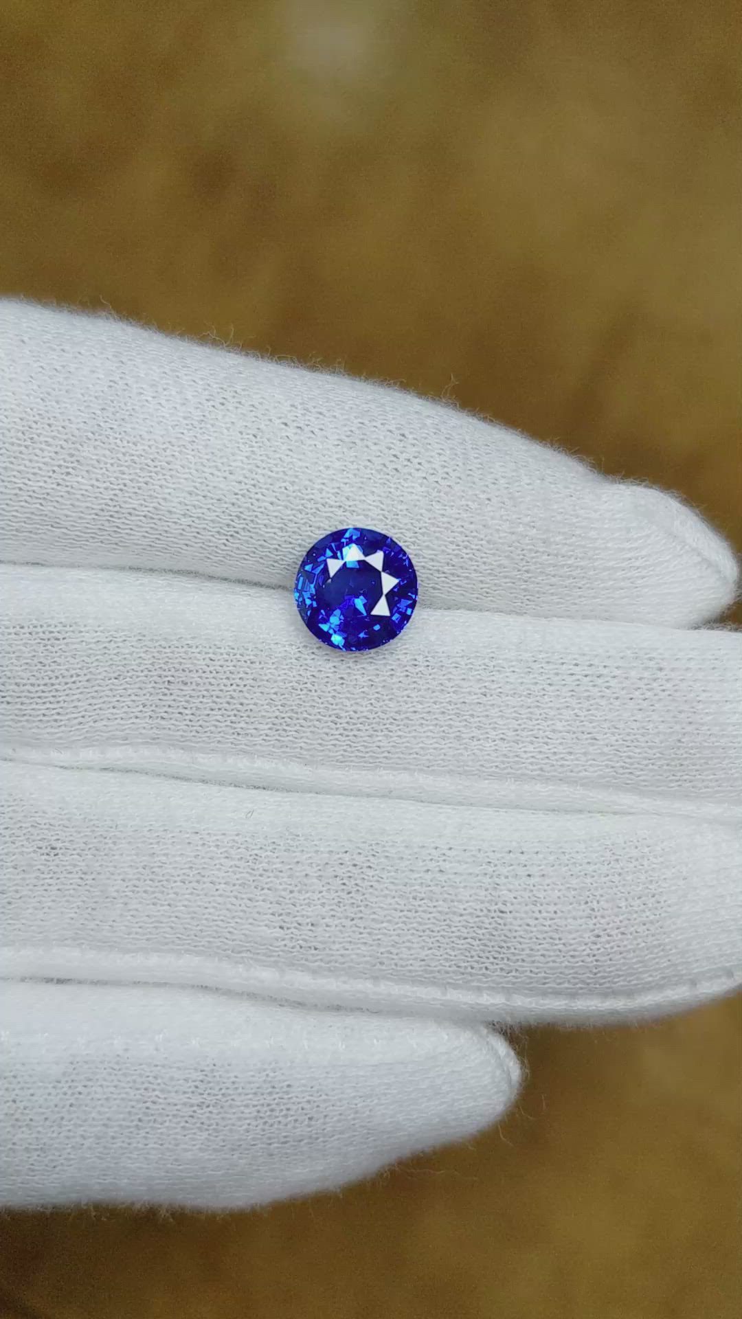3.00 Ct. Blue Sapphire from Ceylon (Sri Lanka) Size Video