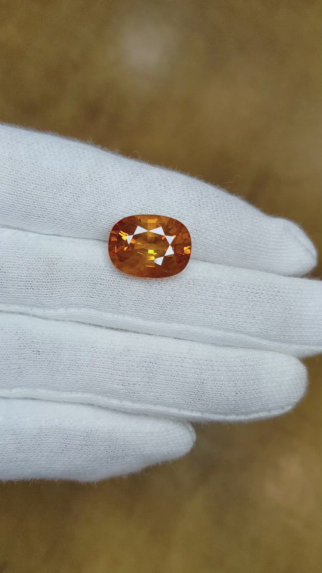 10.02 Ct. Orange Sapphire from Ceylon (Sri Lanka) Size Video