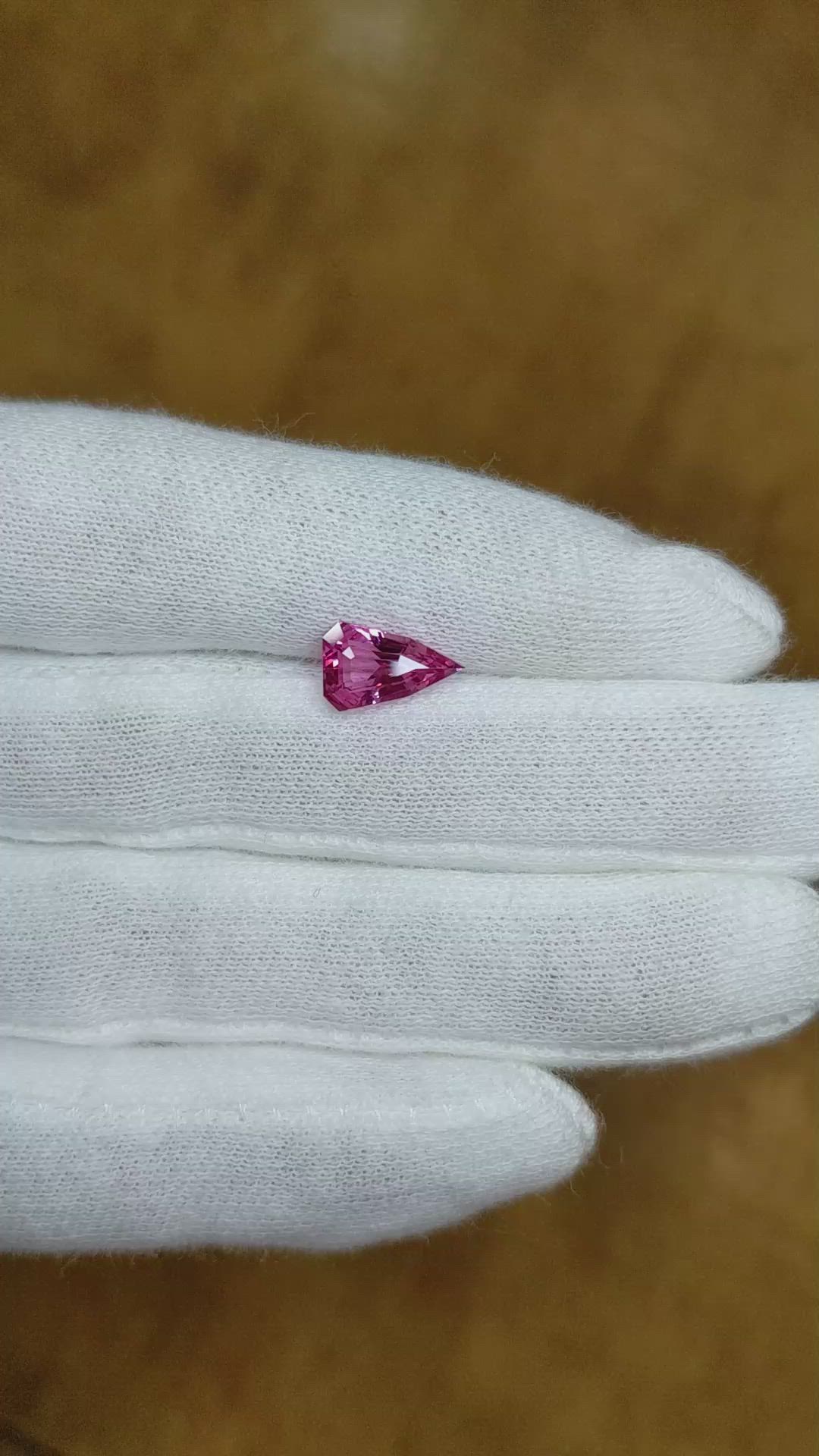 2.03 Ct. Pink Sapphire from Ceylon (Sri Lanka) Size Video