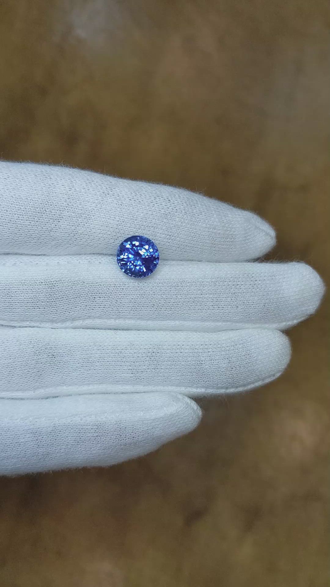 4.18 Ct. Blue Sapphire from Ceylon (Sri Lanka) Size Video