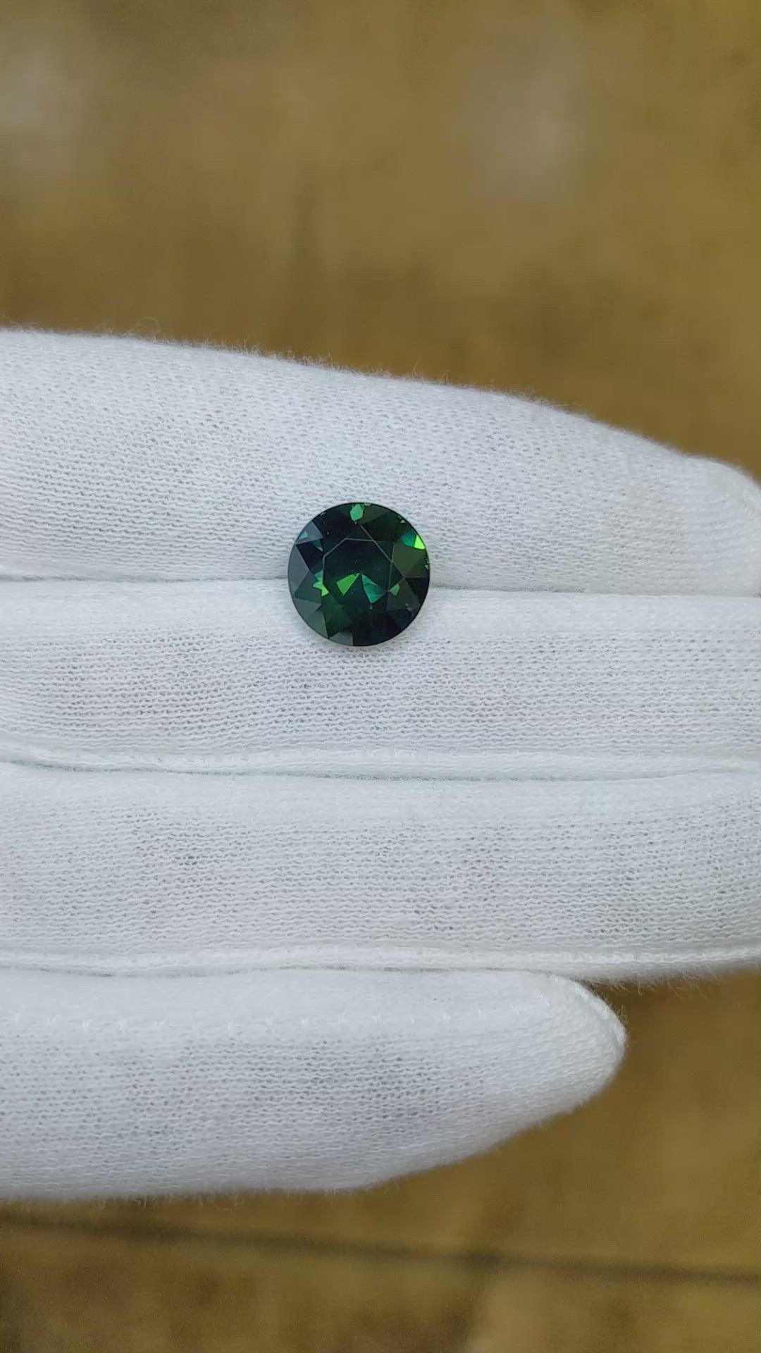 6.13 Ct. Bluish Green Sapphire from Ceylon (Sri Lanka) Size Video