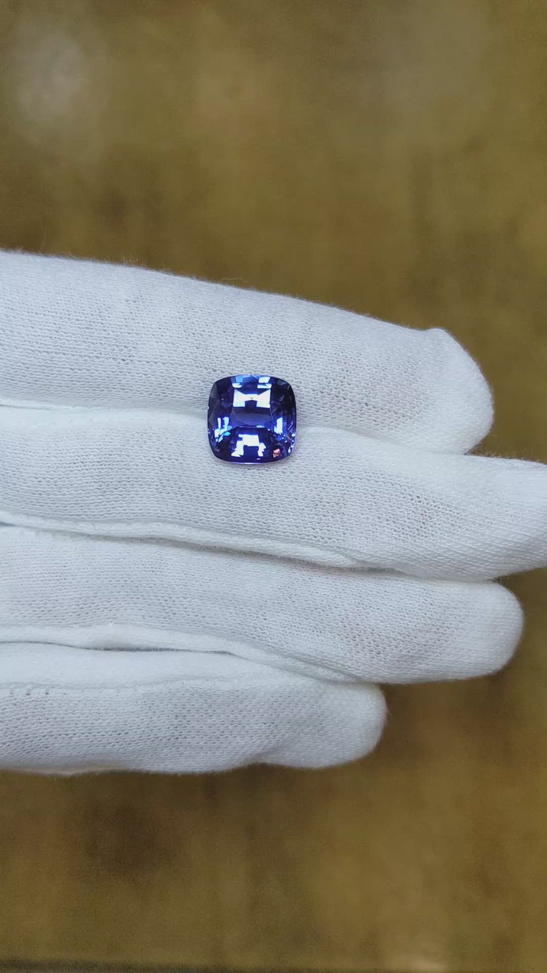 6.09 Ct. Violet Sapphire from Ceylon (Sri Lanka) Size Video