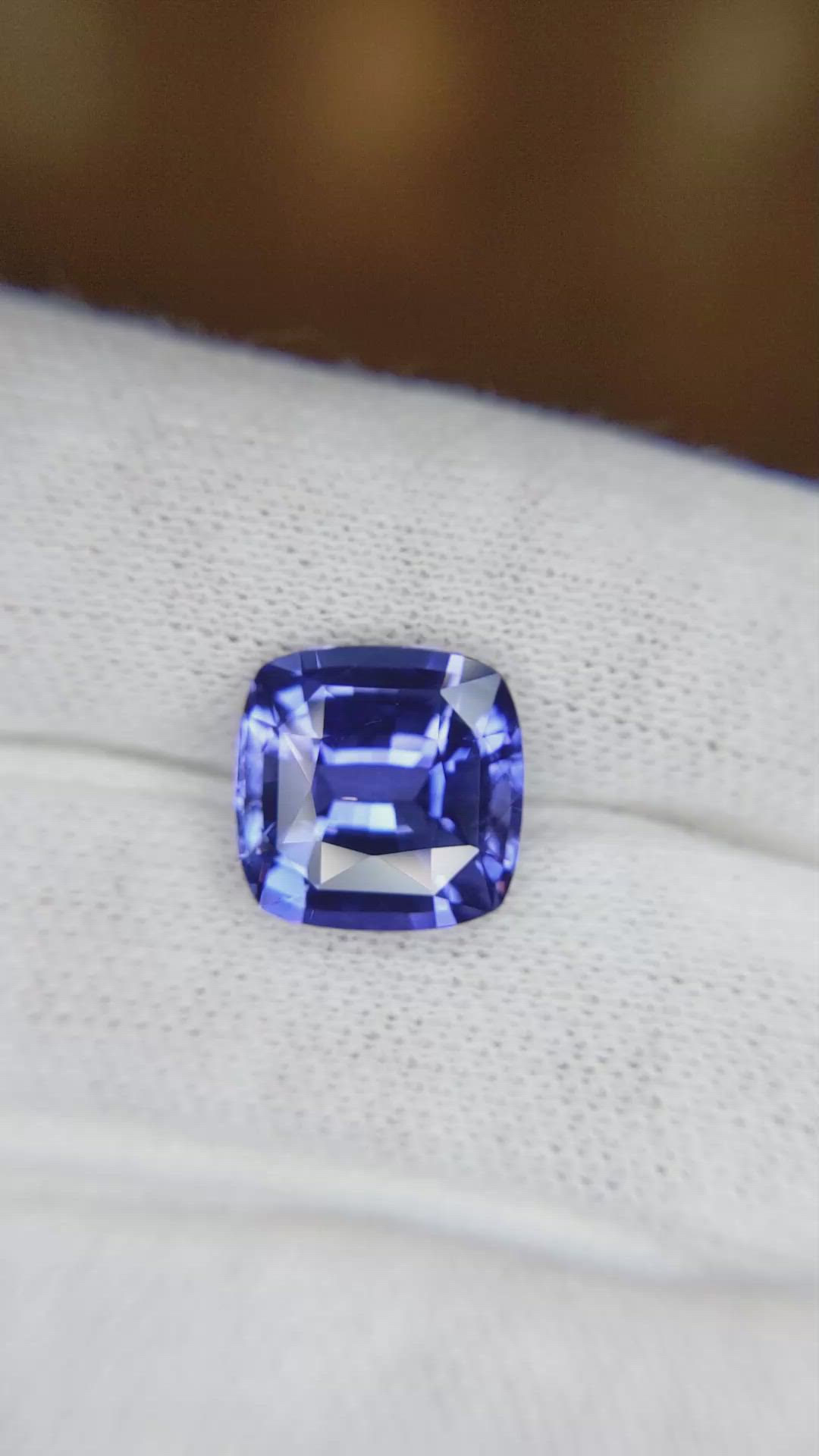 6.09 Ct. Violet Sapphire from Ceylon (Sri Lanka) Size Video
