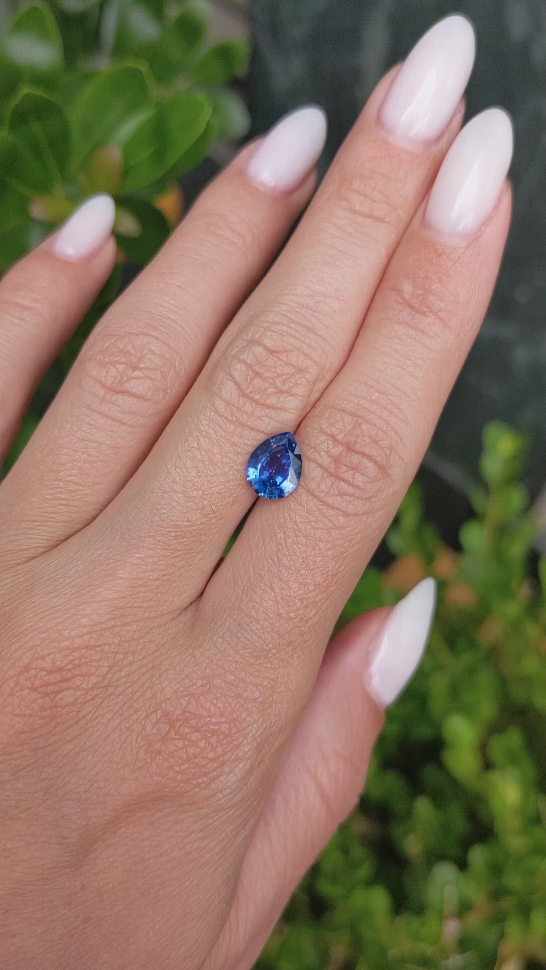 1.80 Ct. Blue Sapphire from Ceylon (Sri Lanka) Size Video