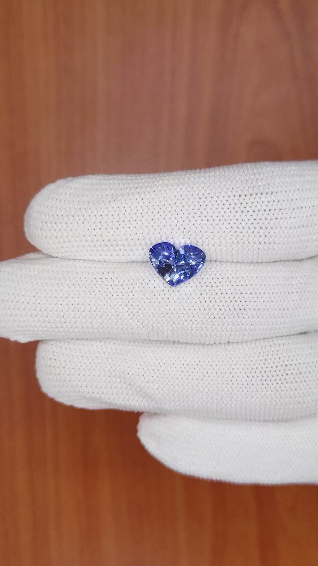 2.79 Ct. Blue Sapphire from Ceylon (Sri Lanka) Size Video