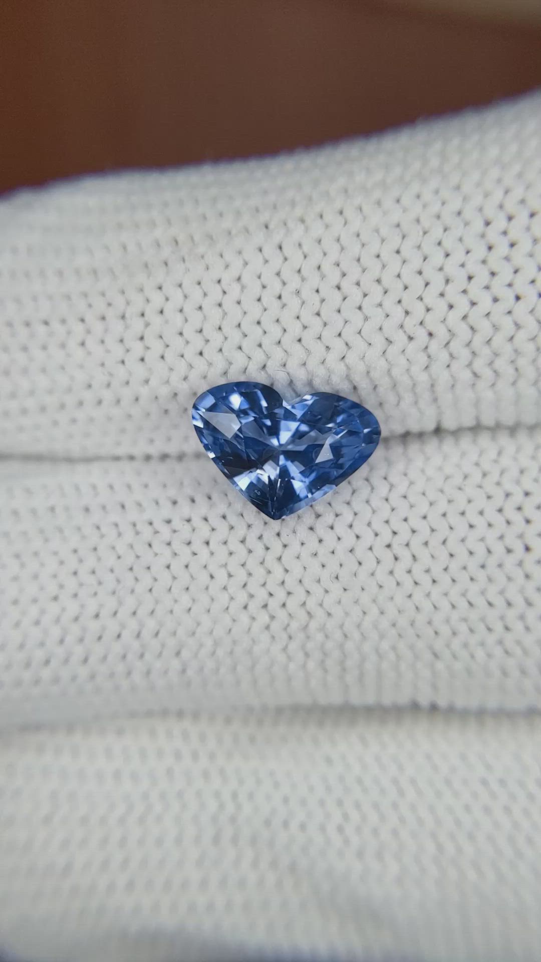 2.34 Ct. Blue Sapphire from Ceylon (Sri Lanka) Size Video