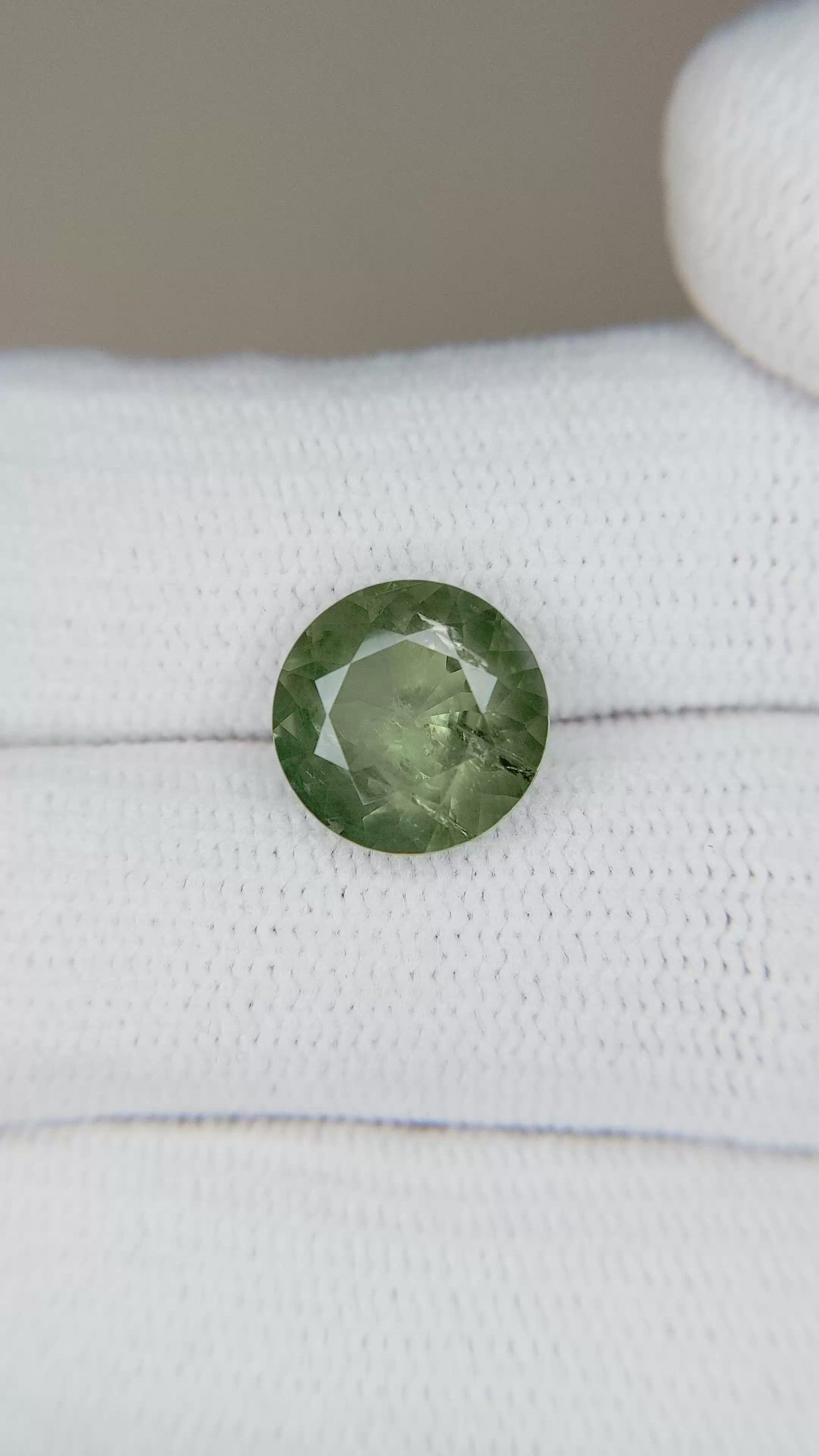3.87 Ct. Green Sapphire from Montana Size Video