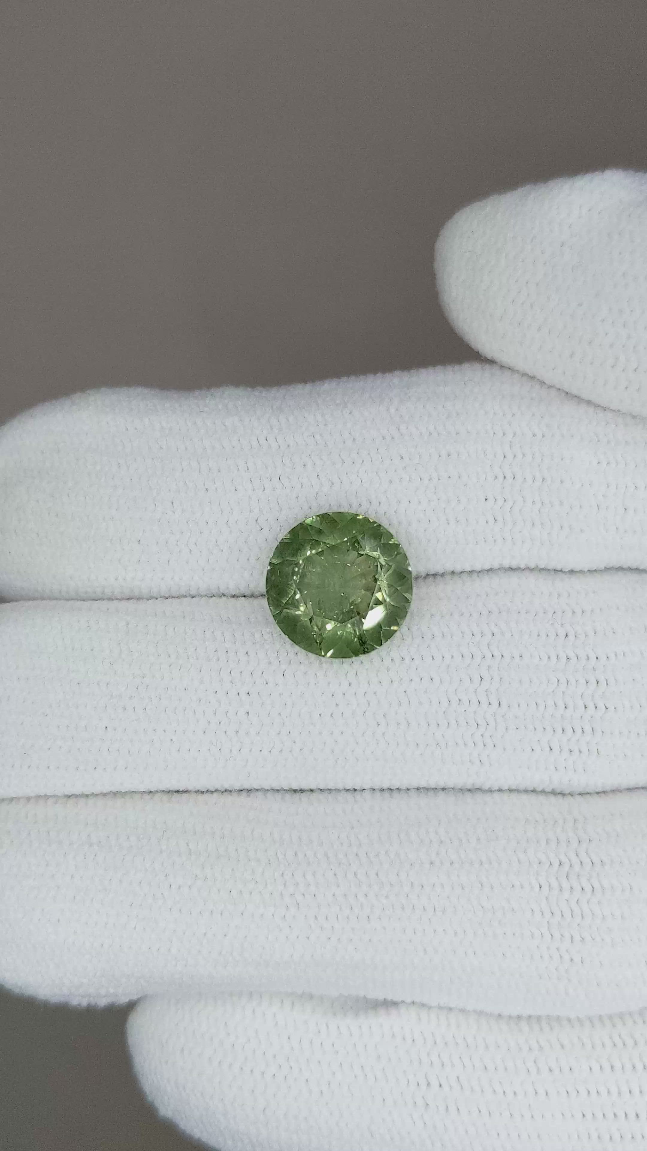 3.87 Ct. Green Sapphire from Montana Size Video