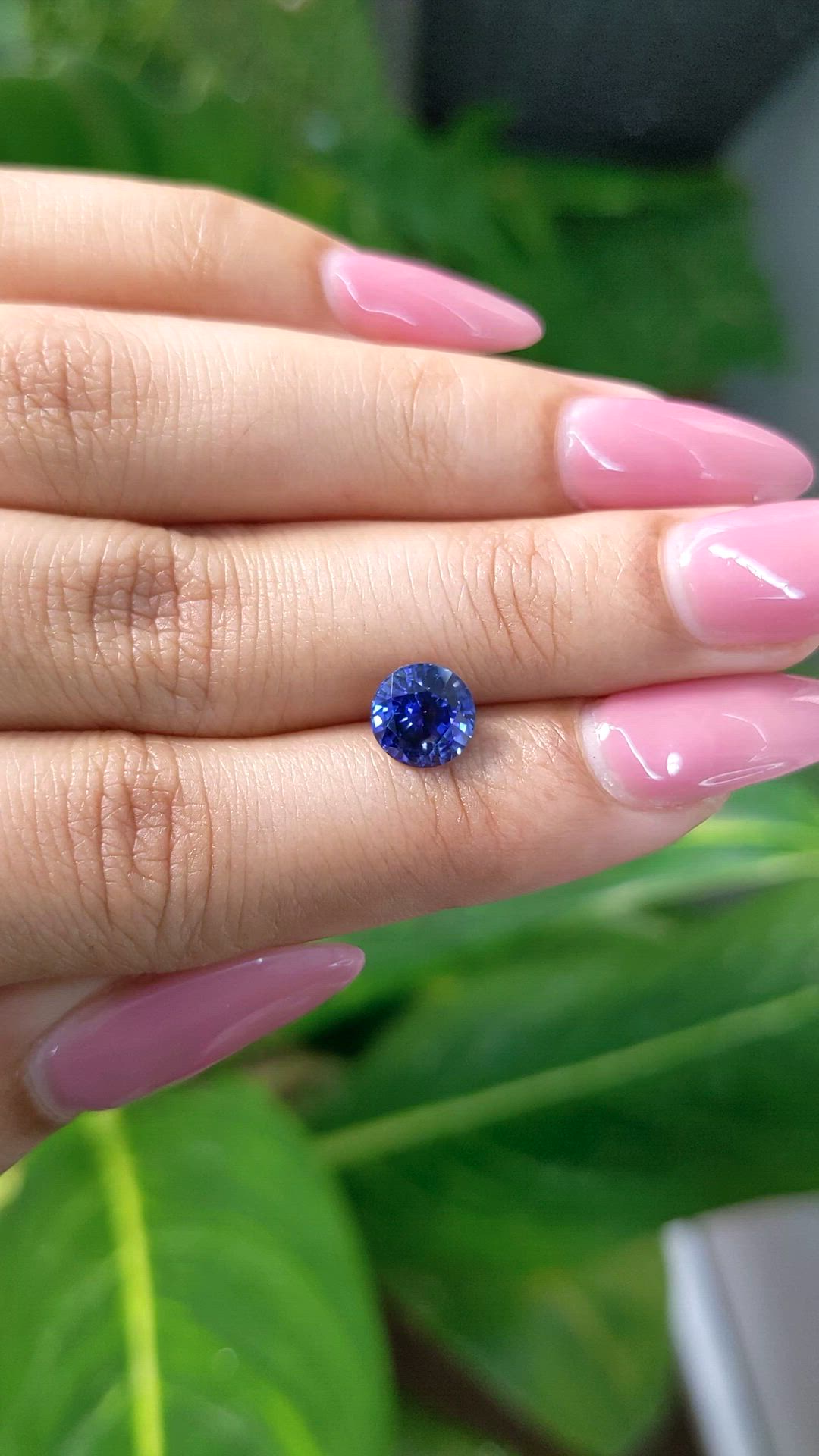 1.88 Ct. Blue Sapphire from Ceylon (Sri Lanka) Size Video