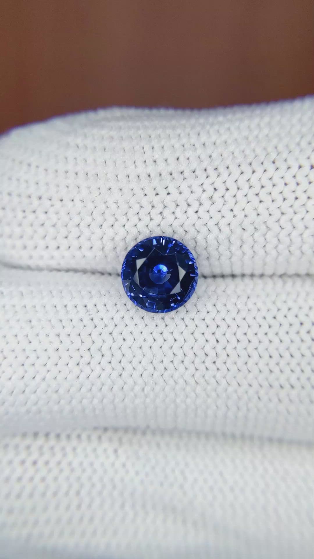 1.88 Ct. Blue Sapphire from Ceylon (Sri Lanka) Size Video