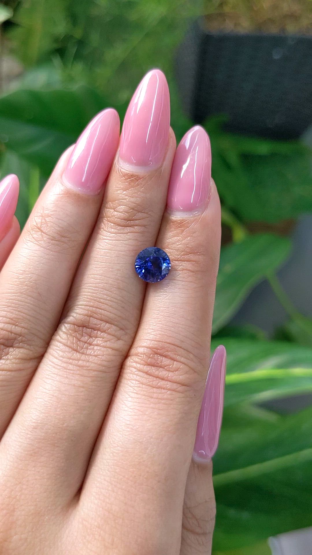 1.88 Ct. Blue Sapphire from Ceylon (Sri Lanka) Size Video