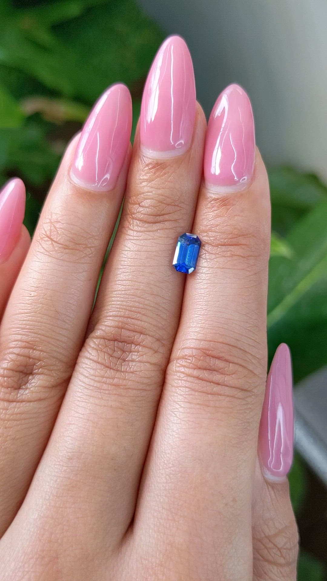 0.94 Ct. Blue Sapphire from Ceylon (Sri Lanka) Size Video