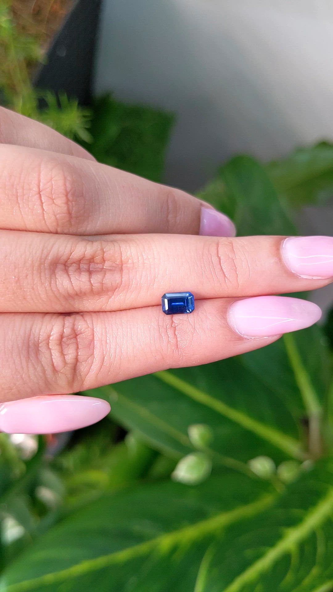 0.87 Ct. Blue Sapphire from Ceylon (Sri Lanka) Size Video