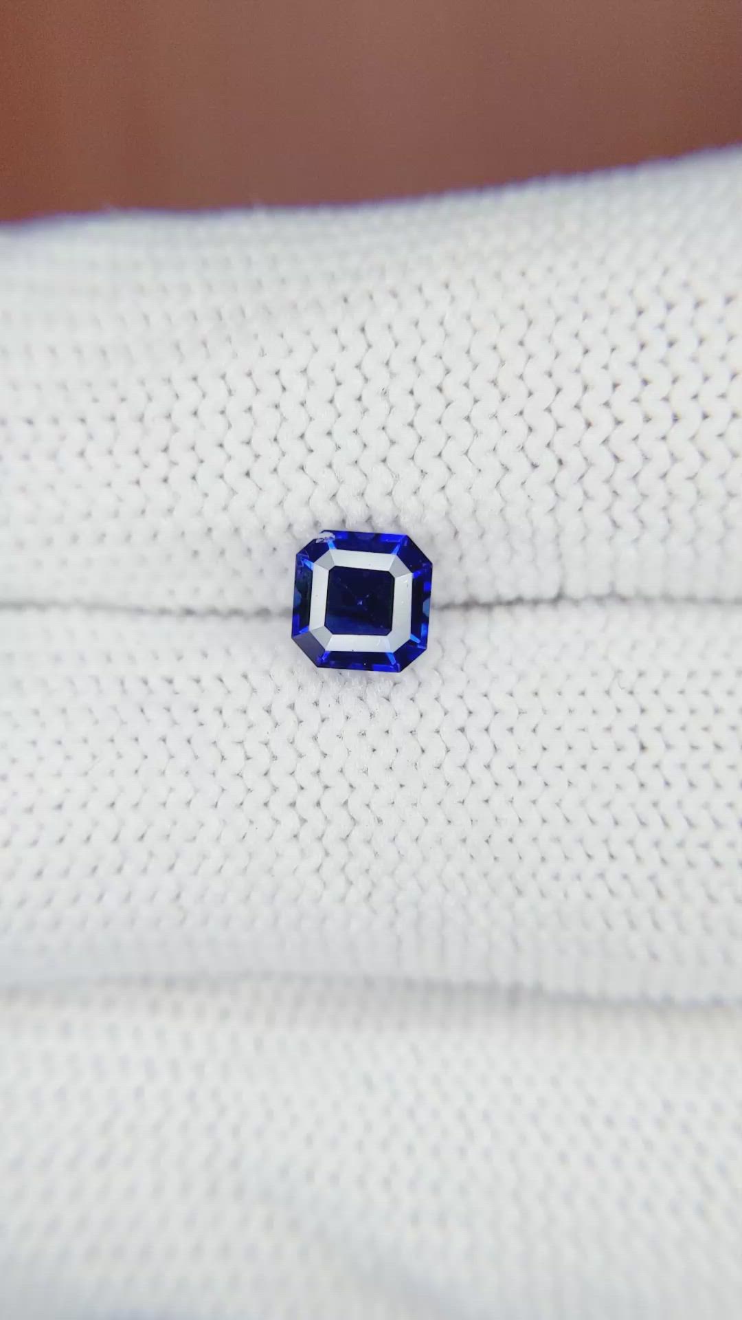 0.99 Ct. Blue Sapphire from Ceylon (Sri Lanka) Size Video