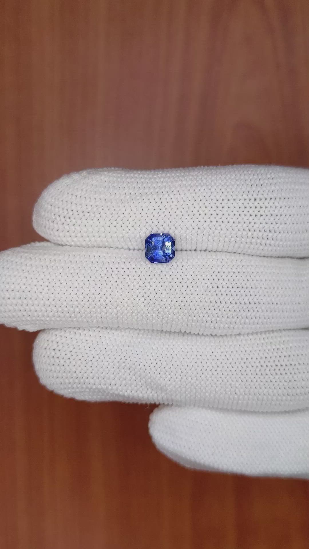 1.16 Ct. Blue Sapphire from Ceylon (Sri Lanka) Size Video