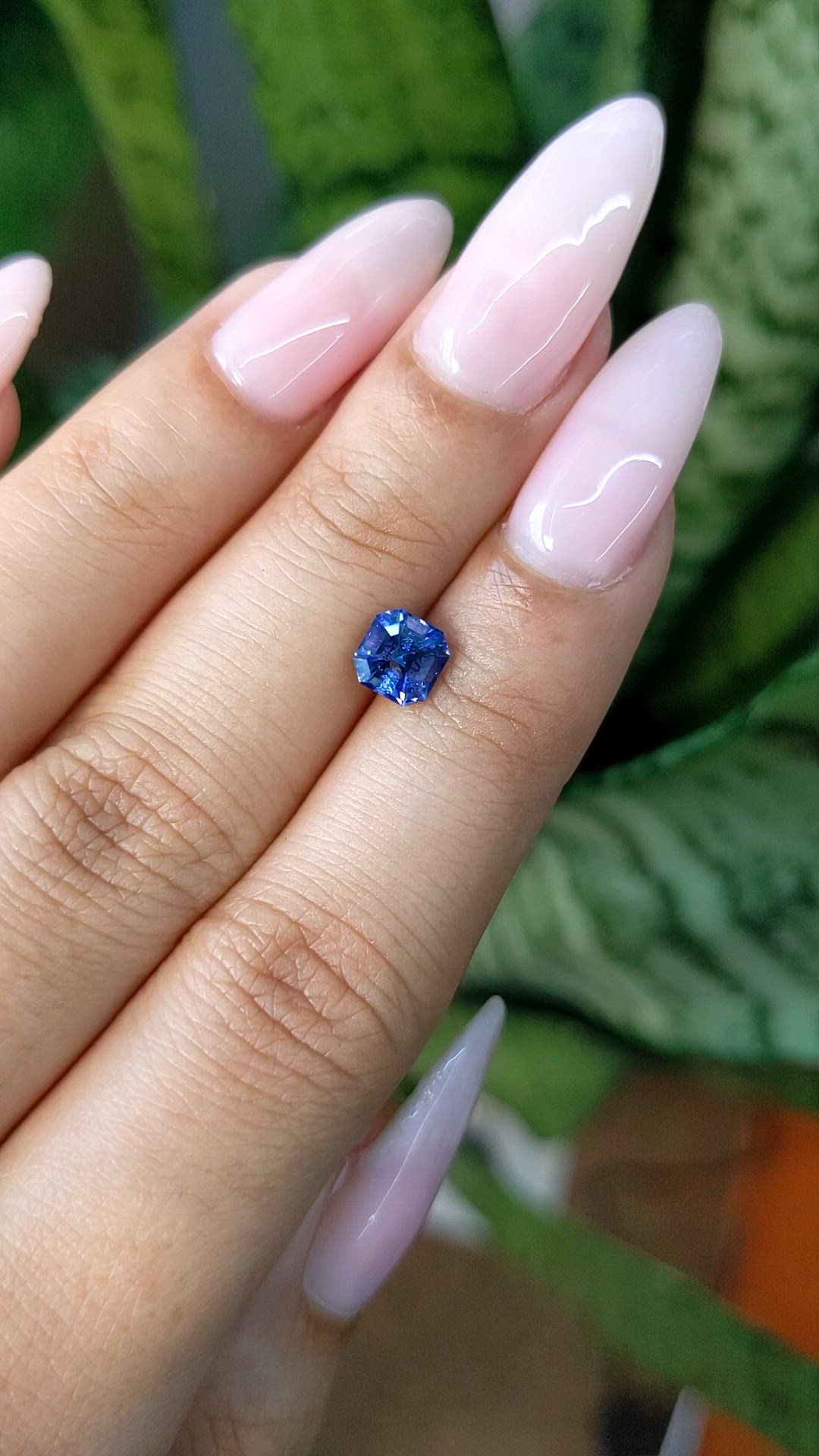 1.16 Ct. Blue Sapphire from Ceylon (Sri Lanka) Size Video