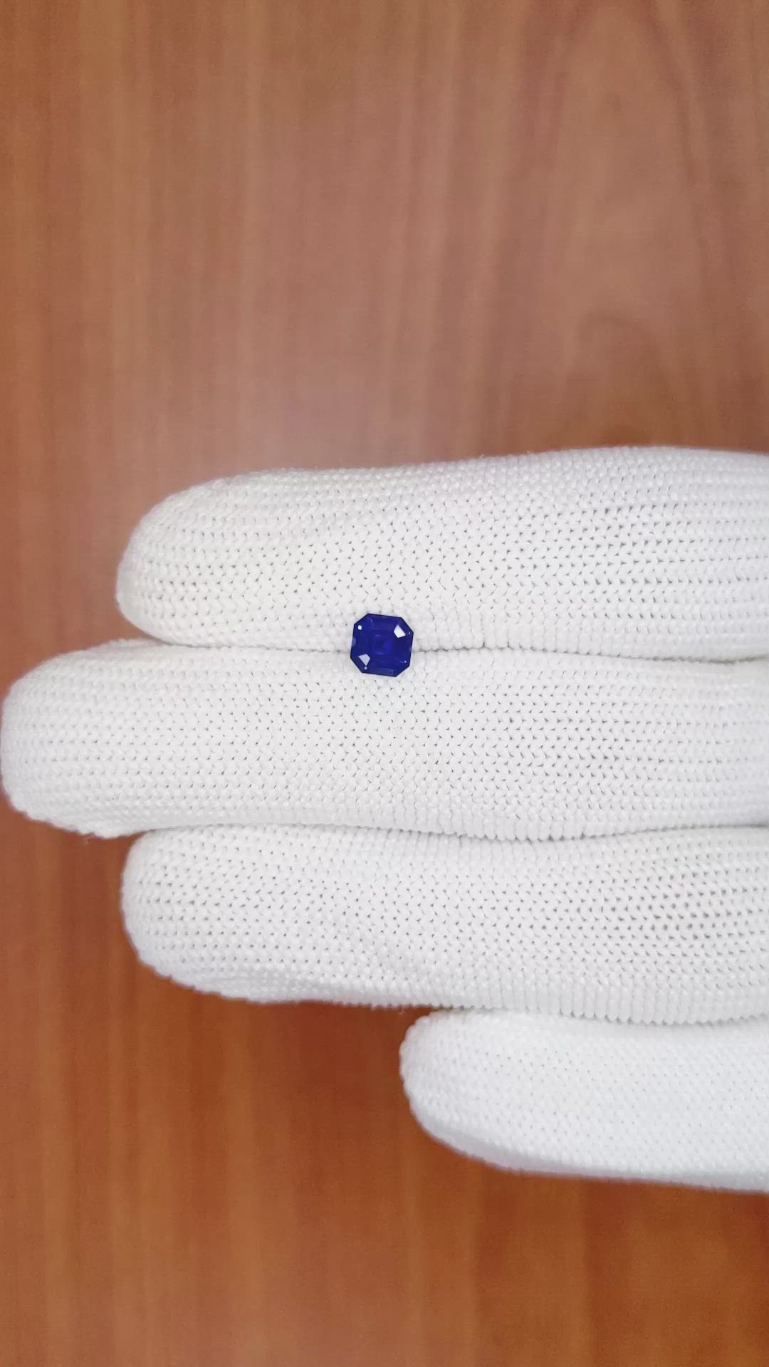 0.74 Ct. Blue Sapphire from Ceylon (Sri Lanka) Size Video