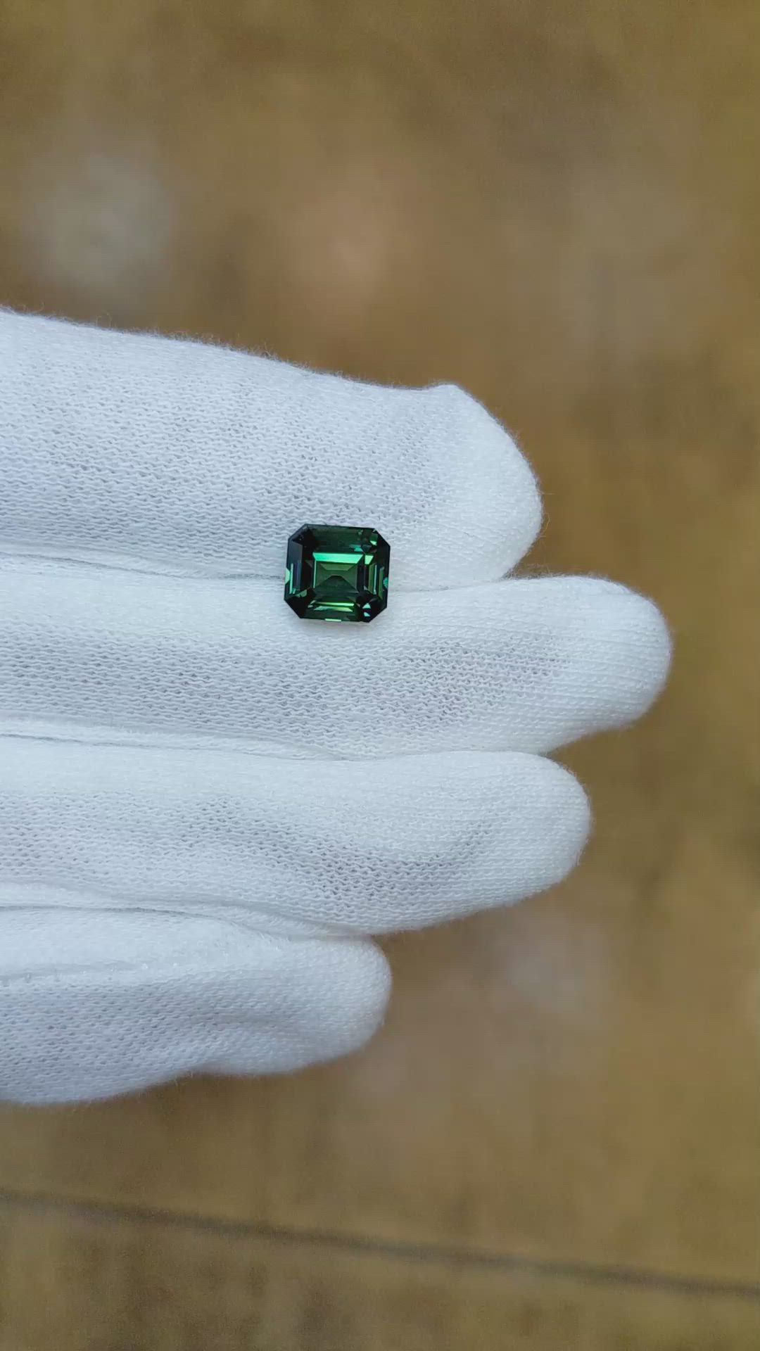 3.08 Ct. Bluish Green Sapphire from Ceylon (Sri Lanka) Size Video