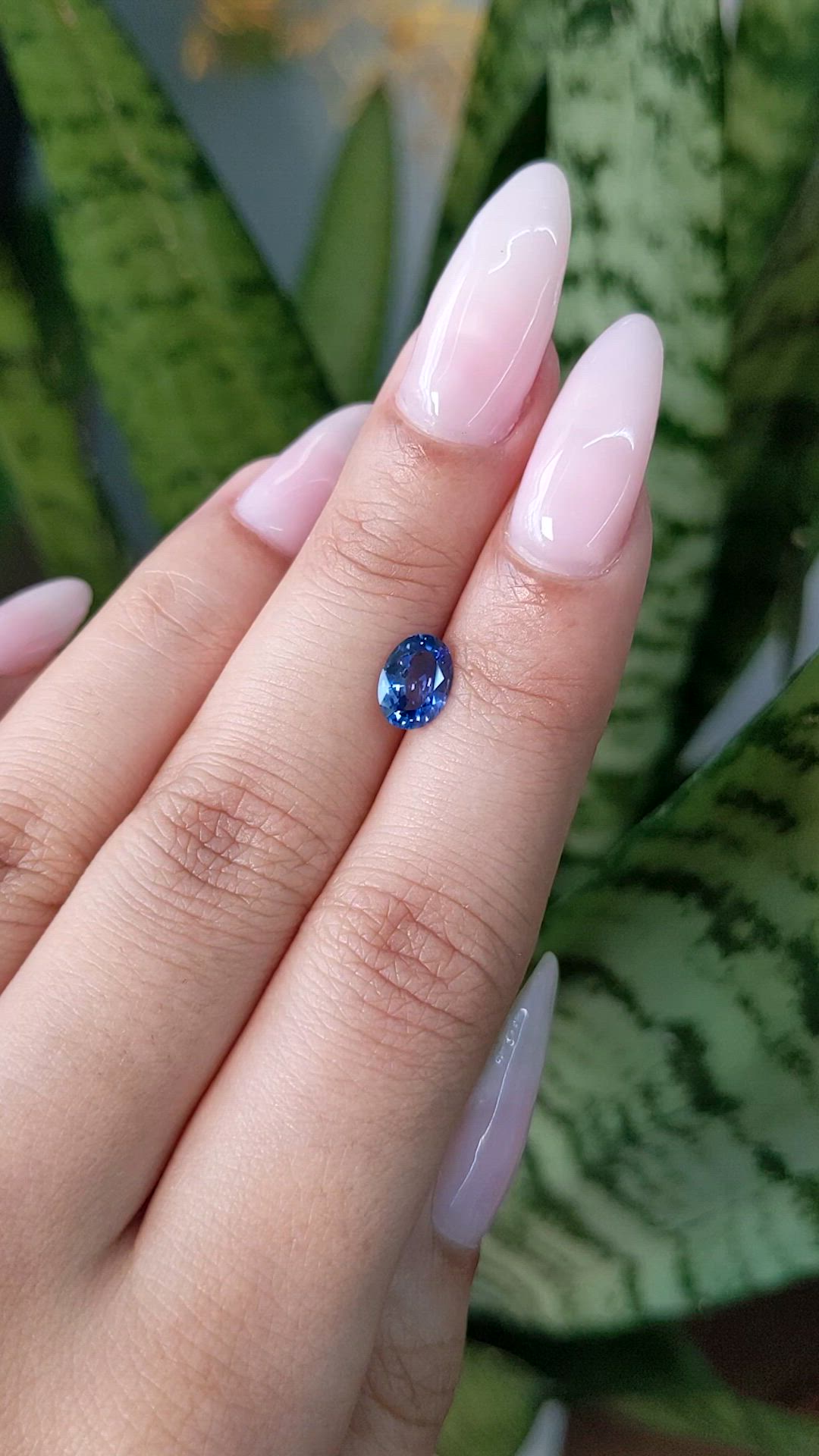 1.10 Ct. Blue Sapphire from Ceylon (Sri Lanka) Size Video