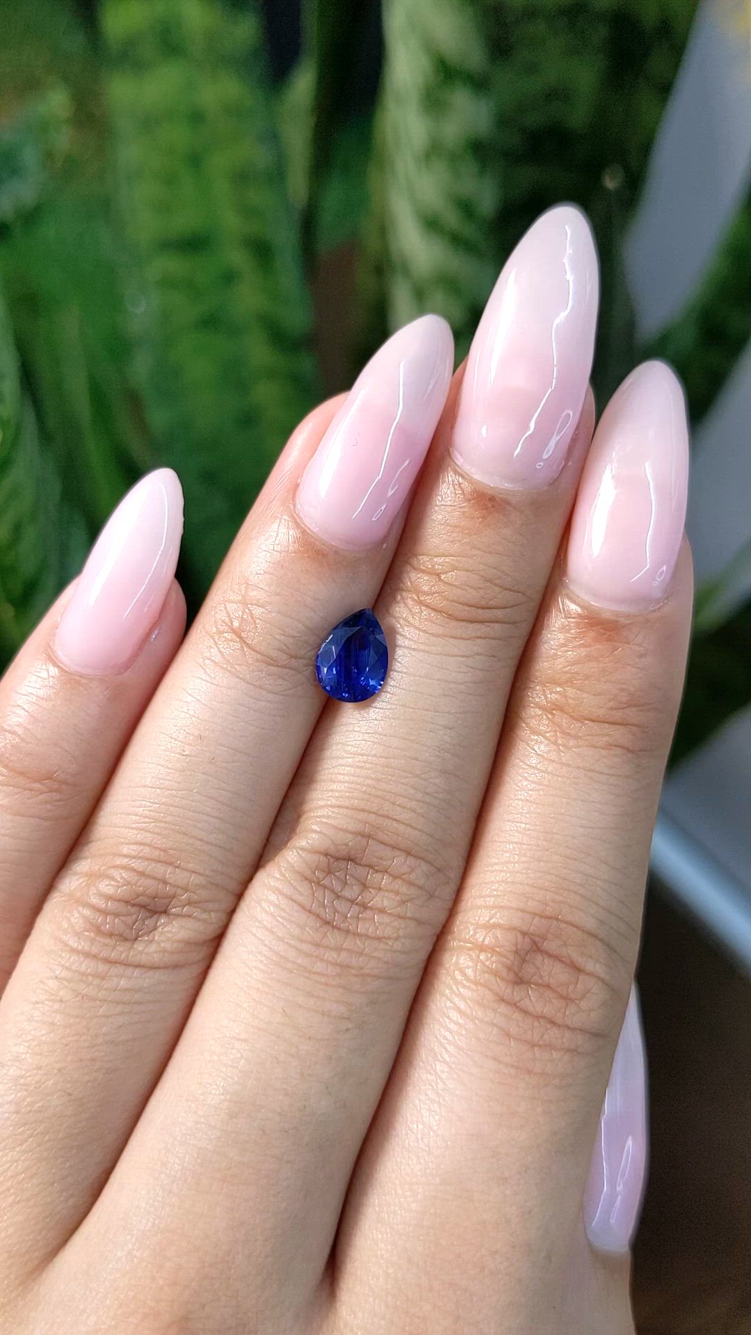 1.21 Ct. Blue Sapphire from Ceylon (Sri Lanka) Size Video