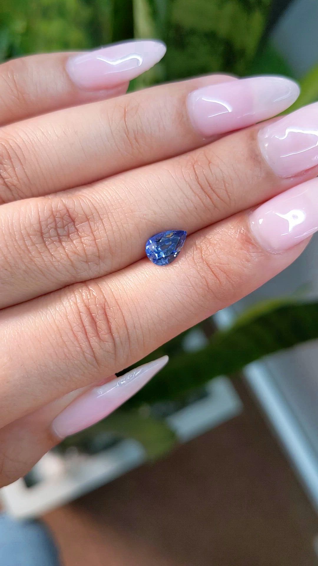 1.37 Ct. Blue Sapphire from Ceylon (Sri Lanka) Size Video